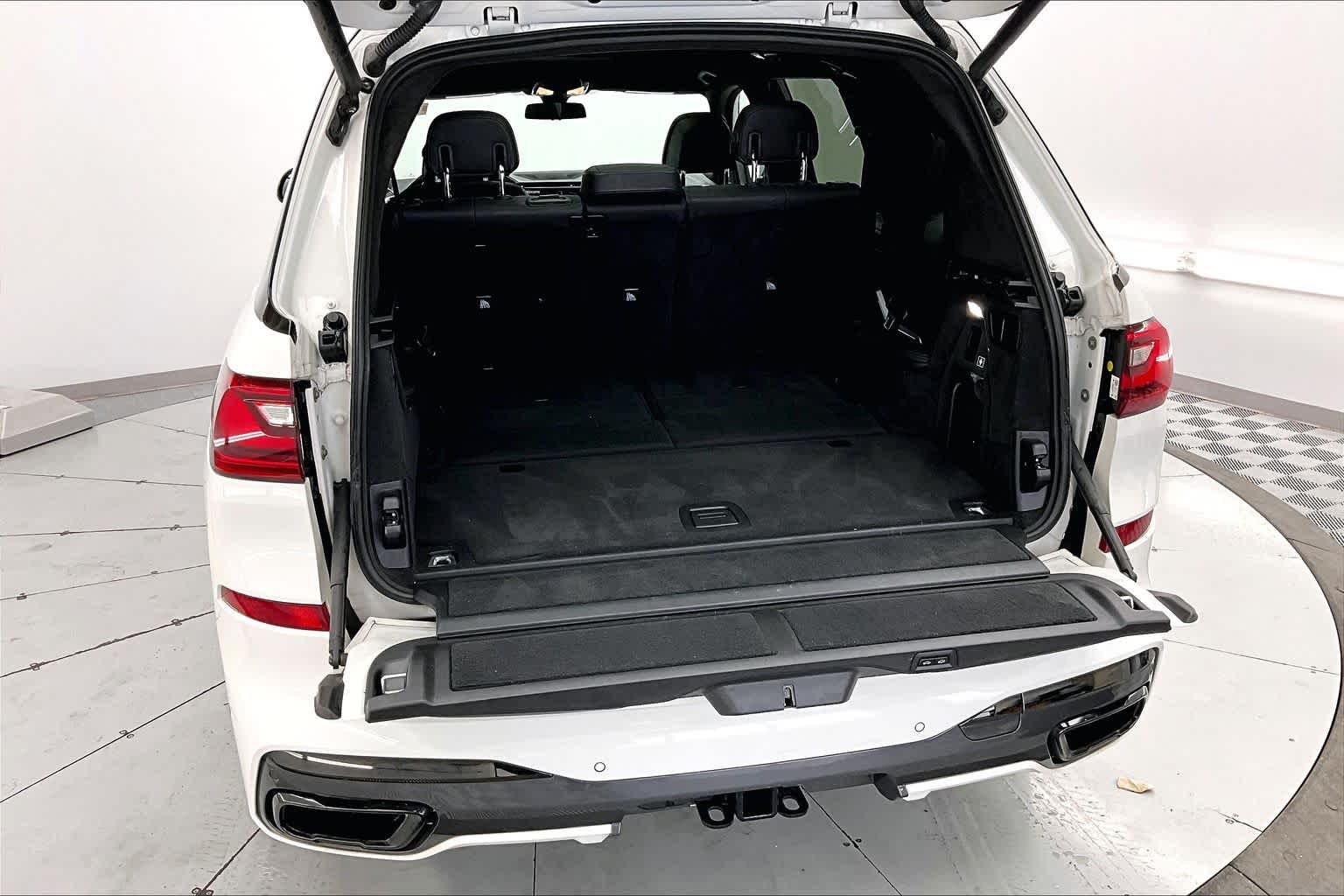 Thumbnail: 2021 BMW X7 - 19