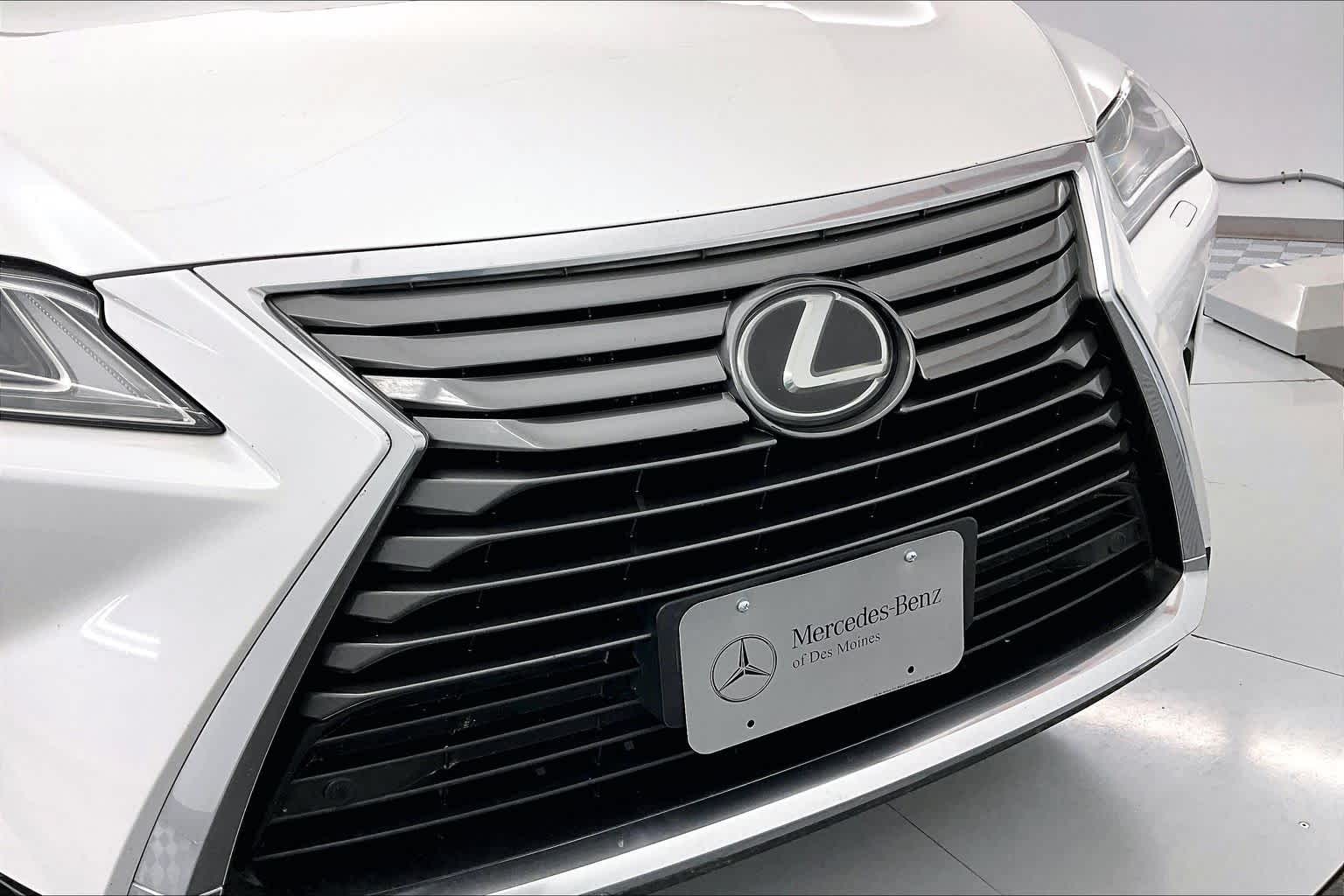 Thumbnail: 2018 Lexus RX - 26