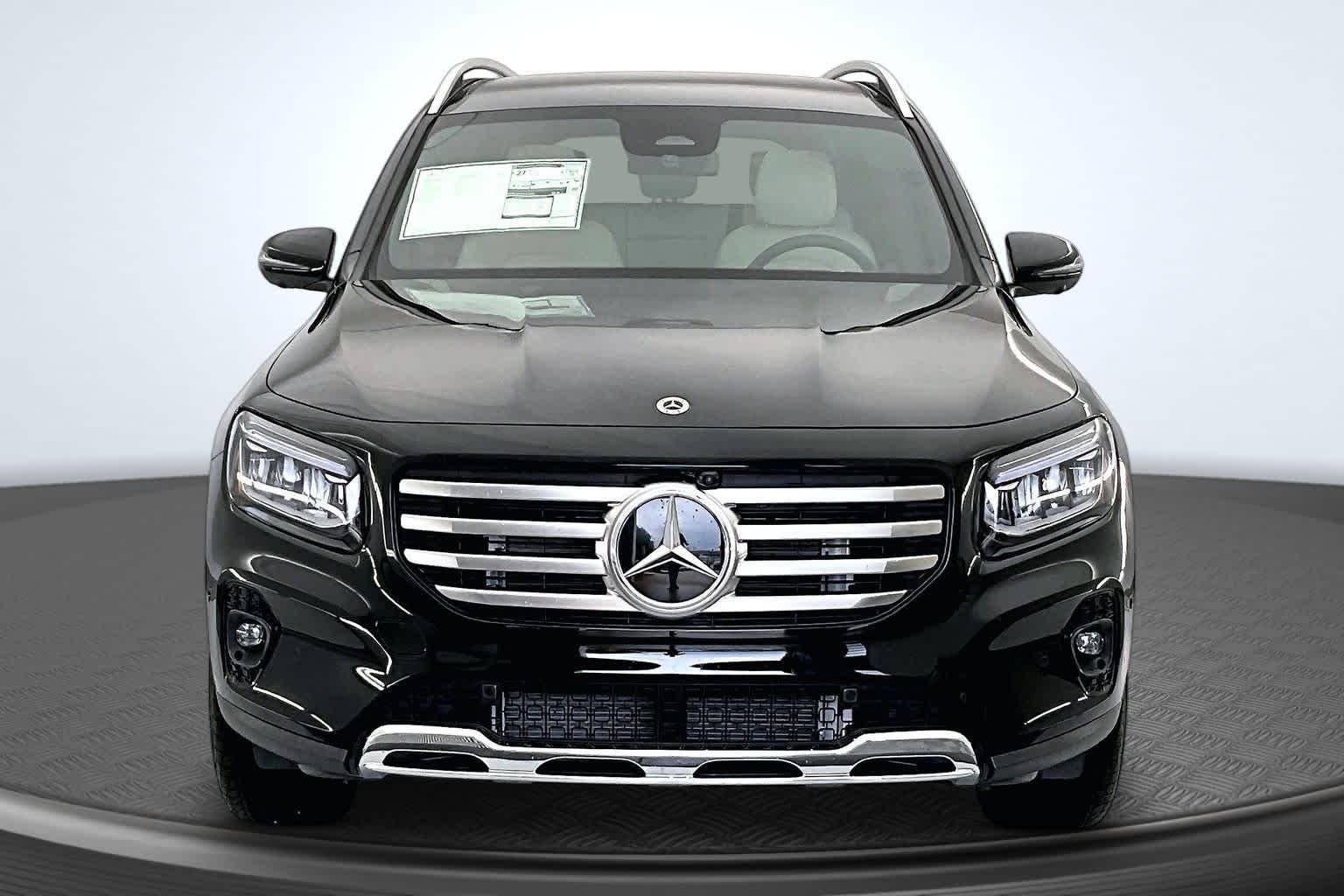 Thumbnail: 2026 Mercedes-Benz GLB - 6