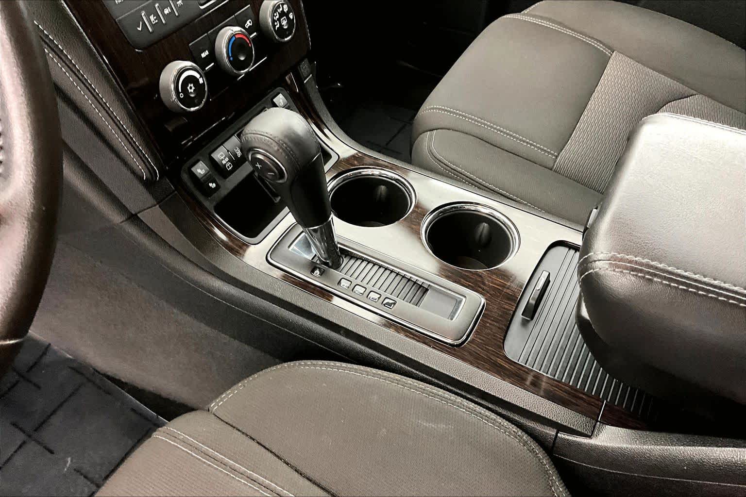 Thumbnail: 2016 Chevrolet Traverse - 17