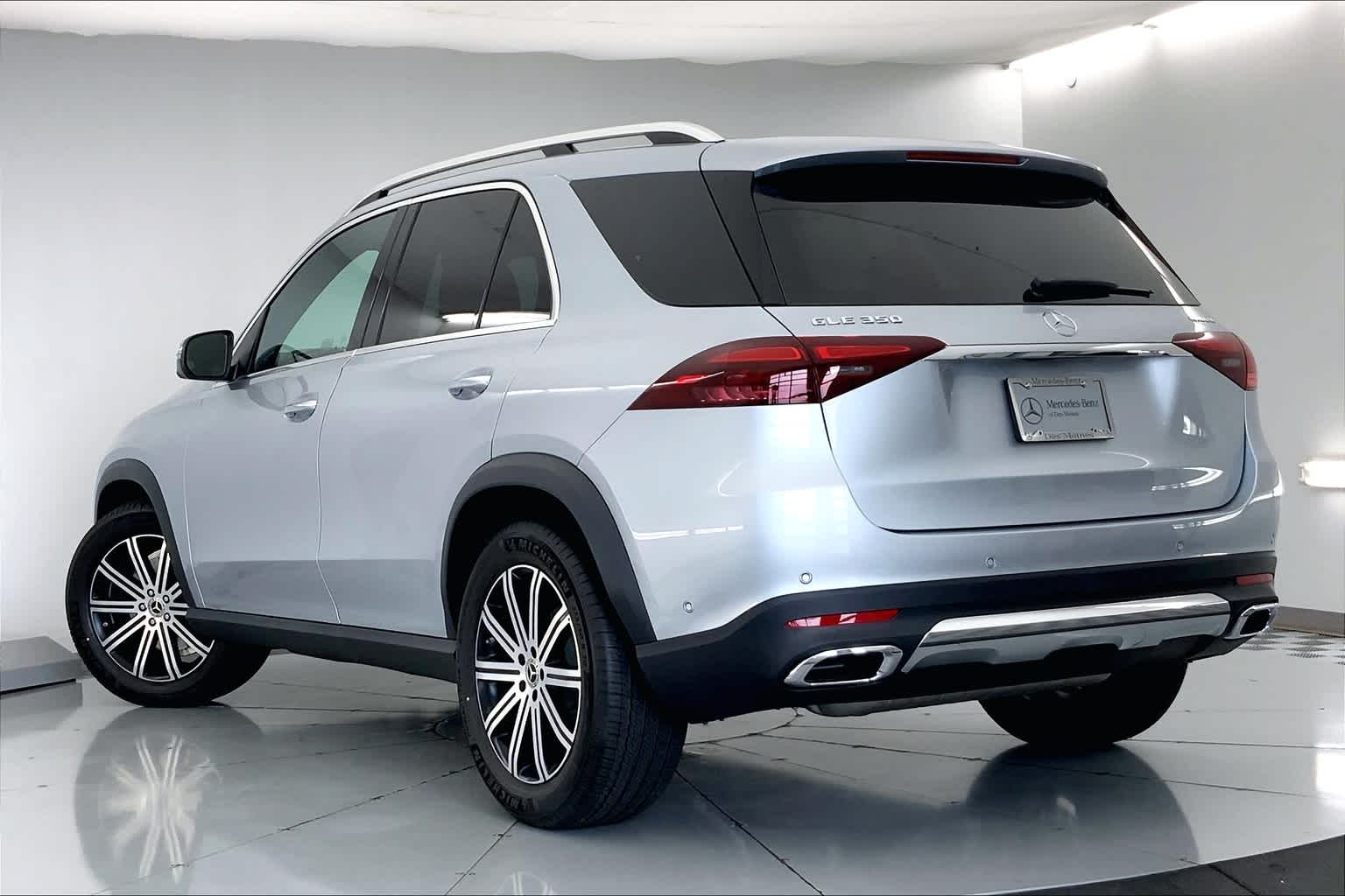 Thumbnail: 2025 Mercedes-Benz GLE - 4