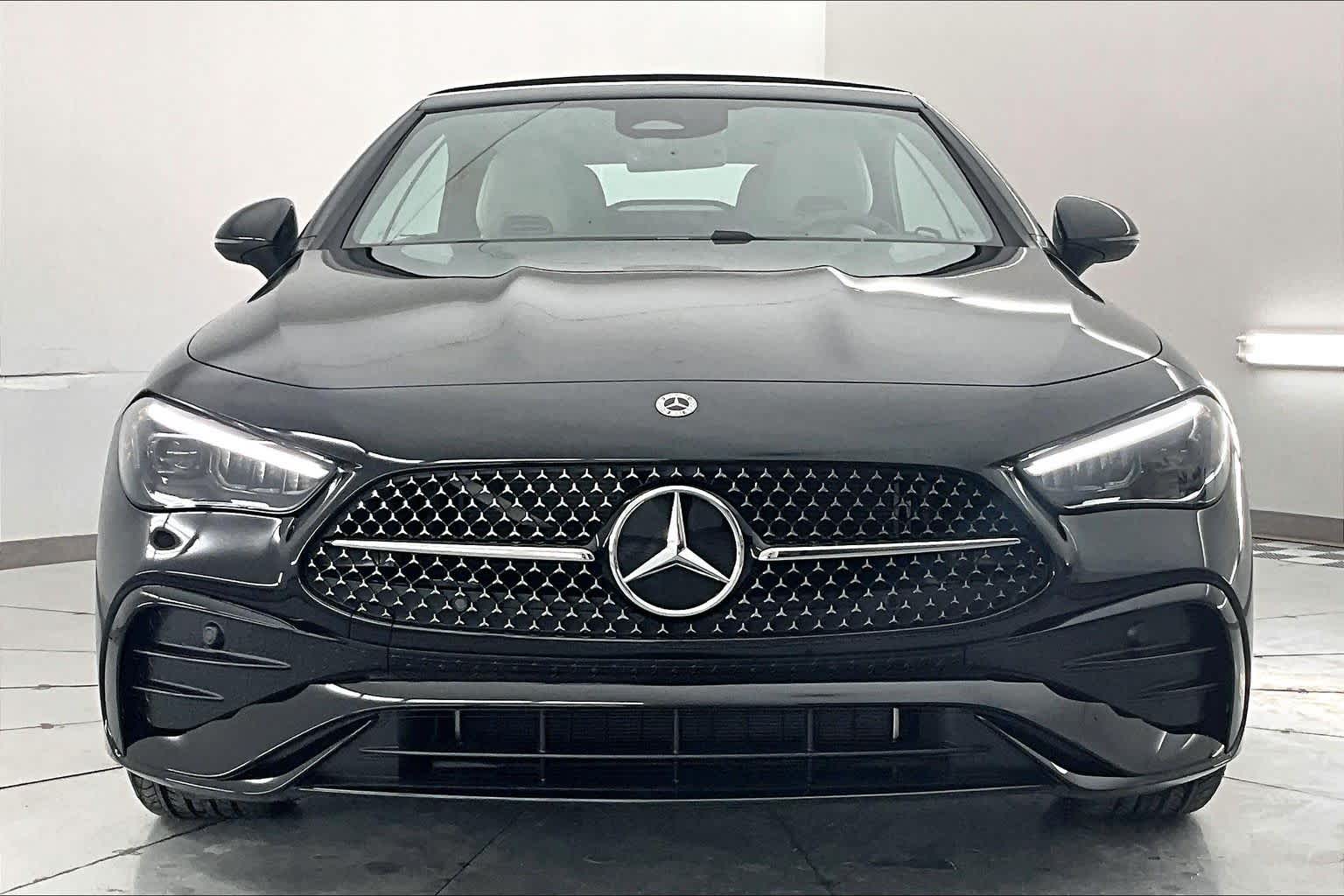 Thumbnail: 2026 Mercedes-Benz CLE - 6