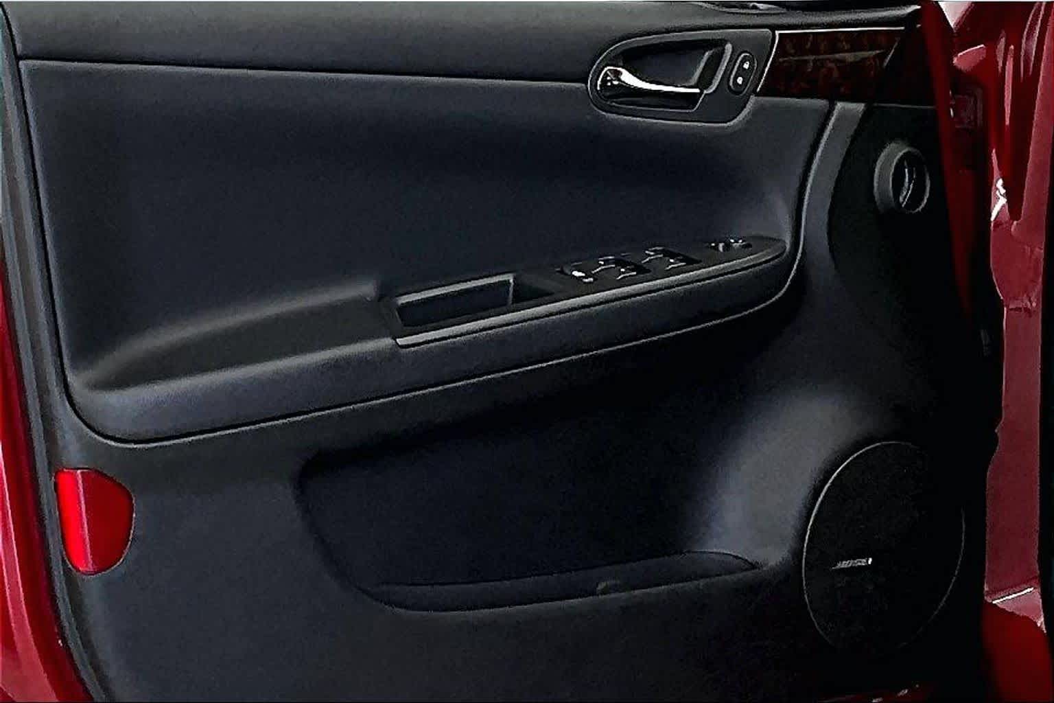 Thumbnail: 2013 Chevrolet Impala - 23