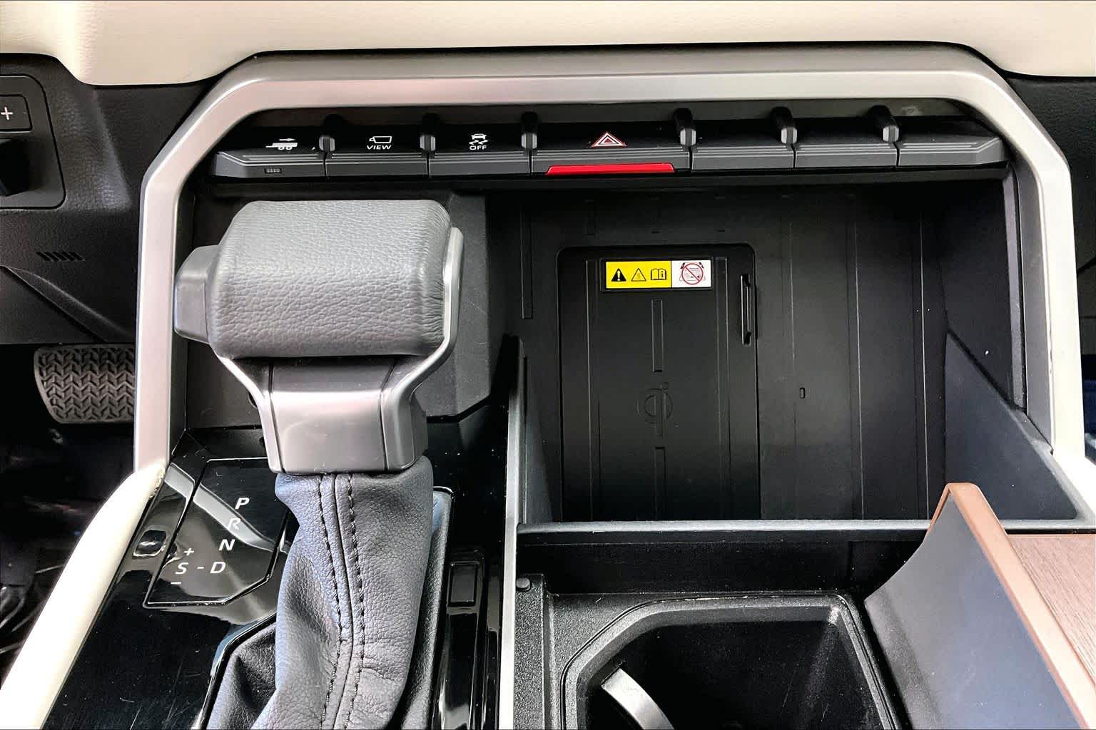 Thumbnail: 2023 Toyota Sequoia - 27