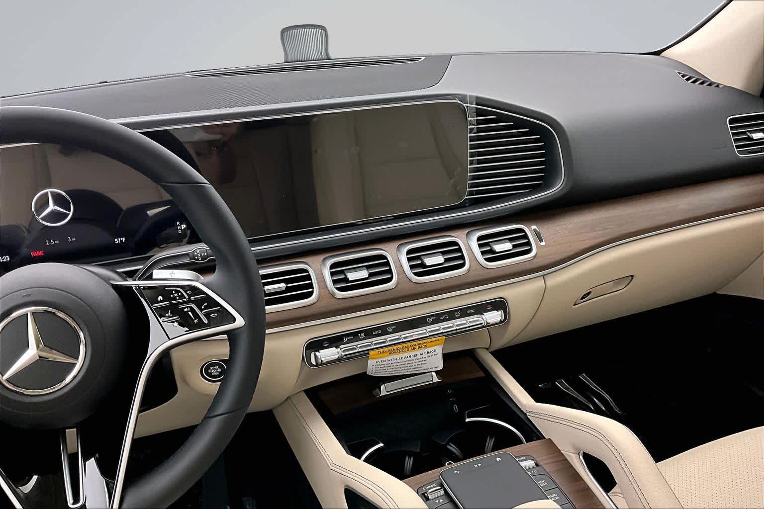 Thumbnail: 2026 Mercedes-Benz GLE - 16