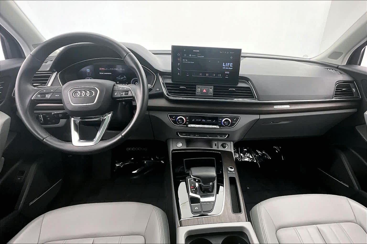 Thumbnail: 2023 Audi Q5 - 10