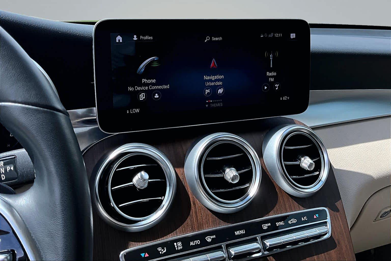 Thumbnail: 2022 Mercedes-Benz GLC - 16