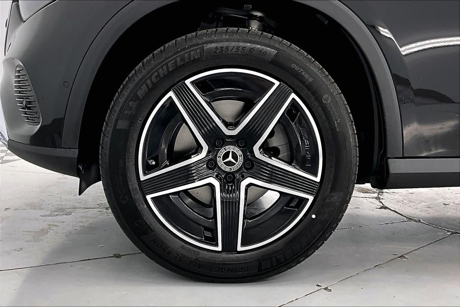 Thumbnail: 2026 Mercedes-Benz GLC - 8