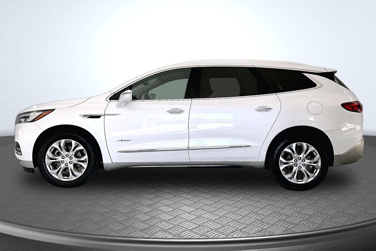 Thumbnail: 2018 Buick Enclave - 3