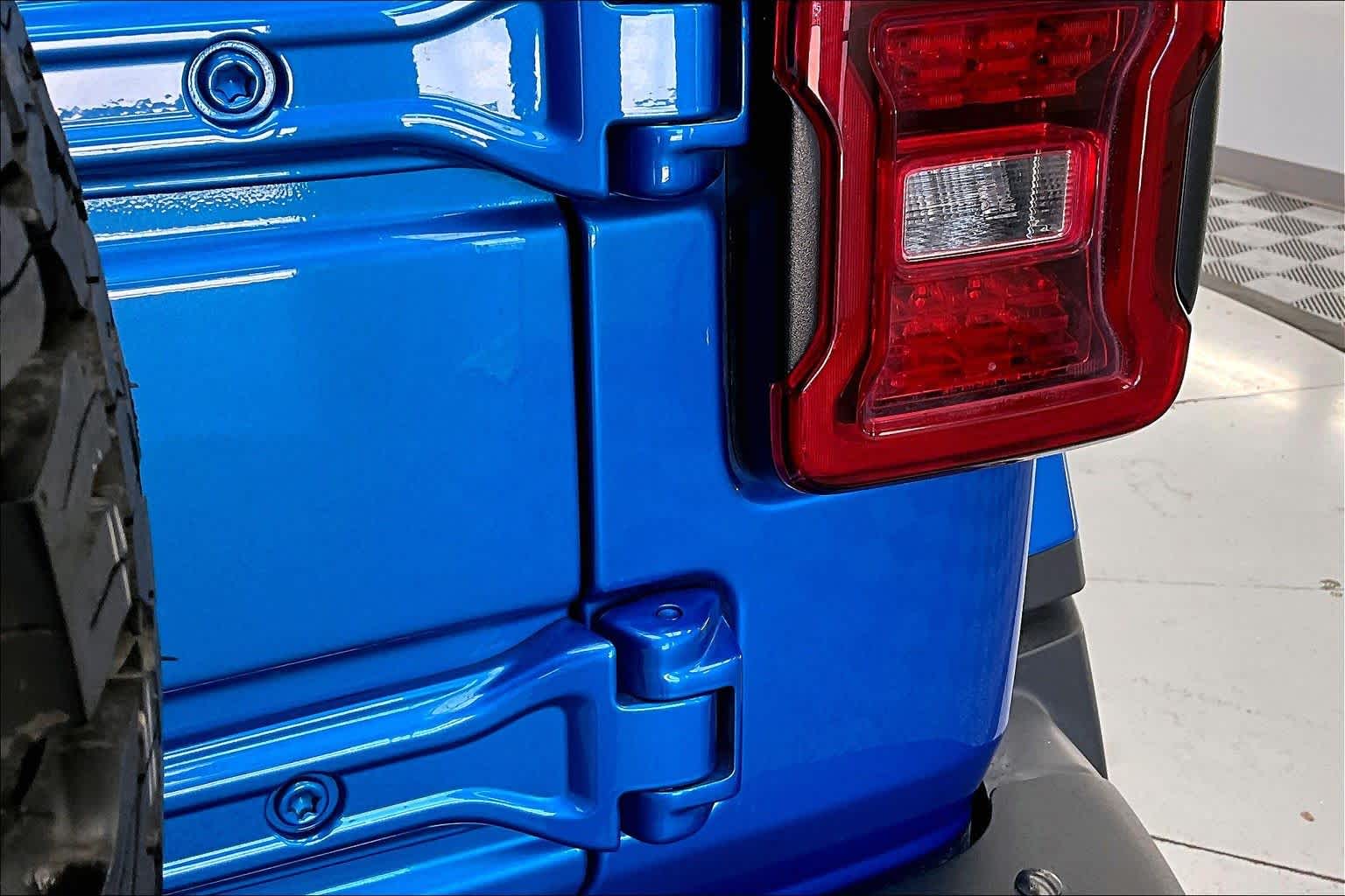 Thumbnail: 2021 Jeep Wrangler - 7