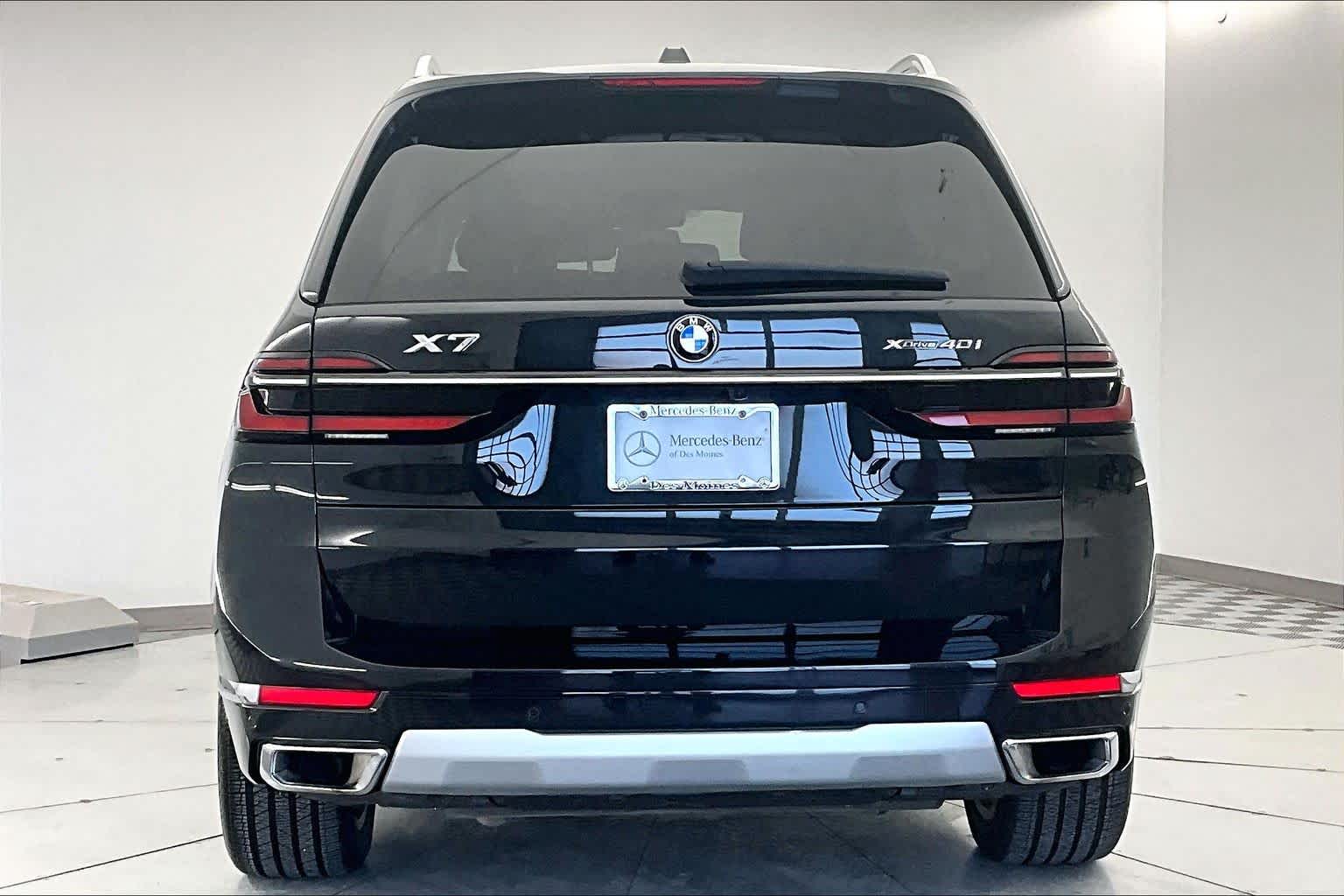 Thumbnail: 2023 BMW X7 - 5