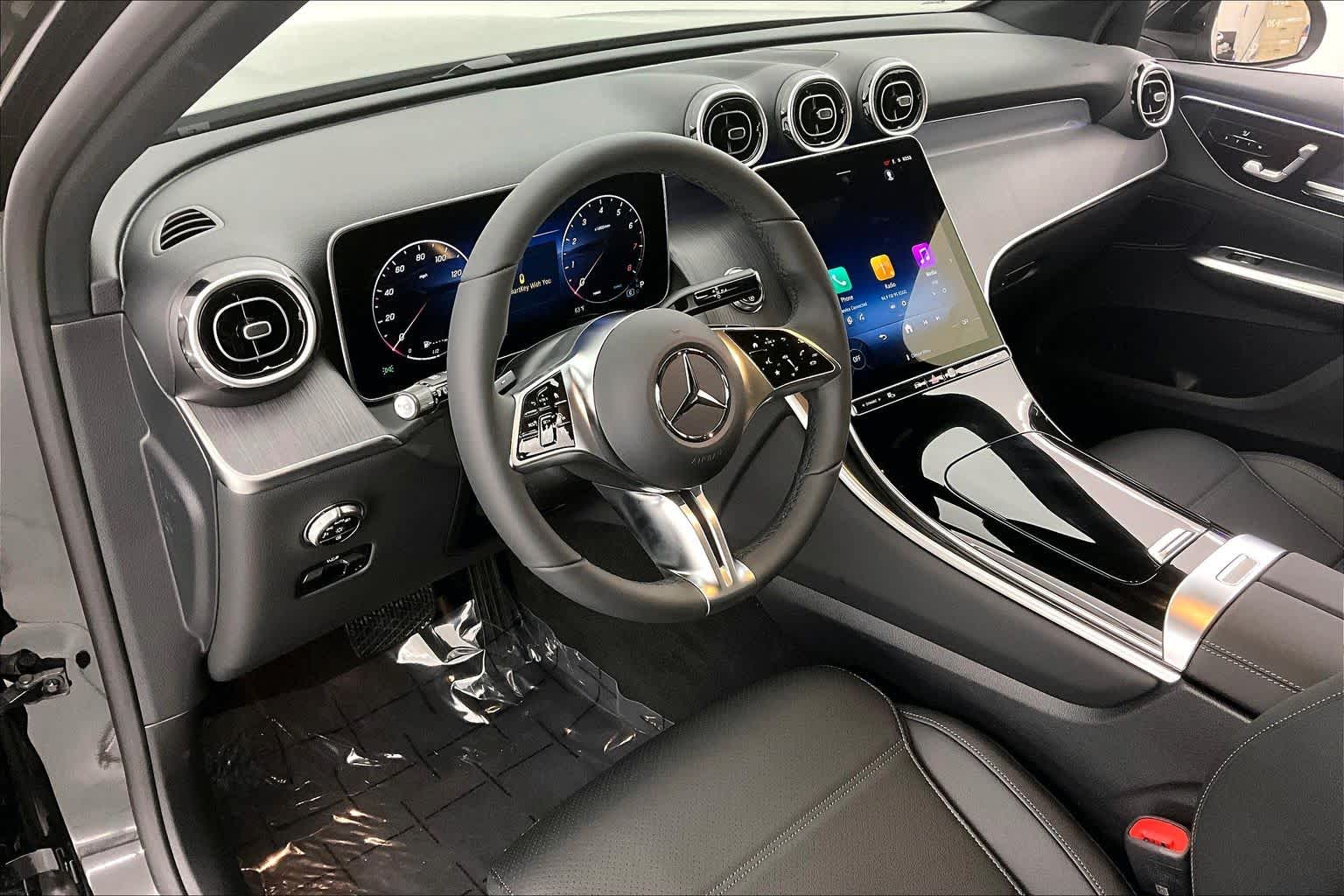 Thumbnail: 2026 Mercedes-Benz GLC - 2