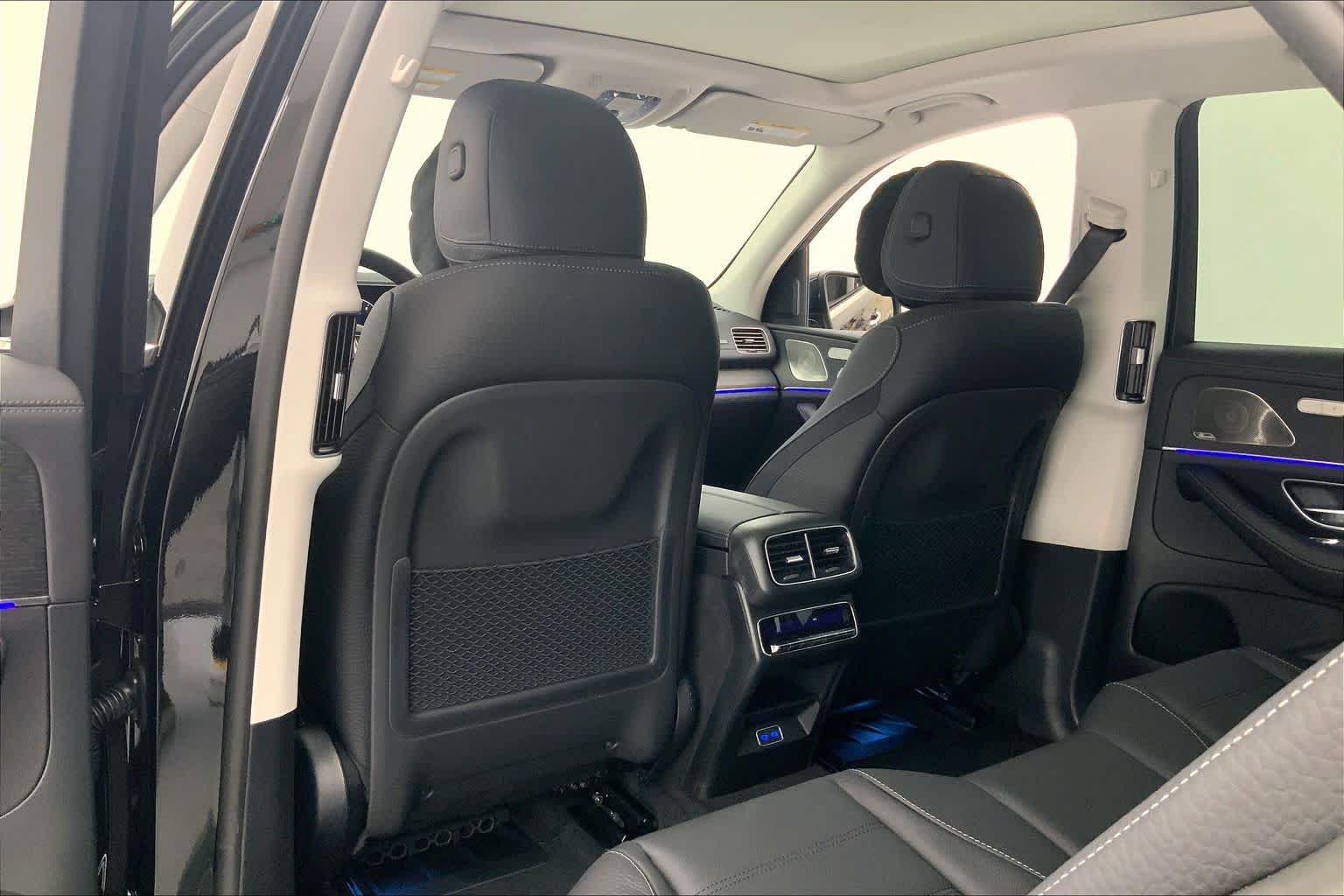 Thumbnail: 2026 Mercedes-Benz GLE - 12