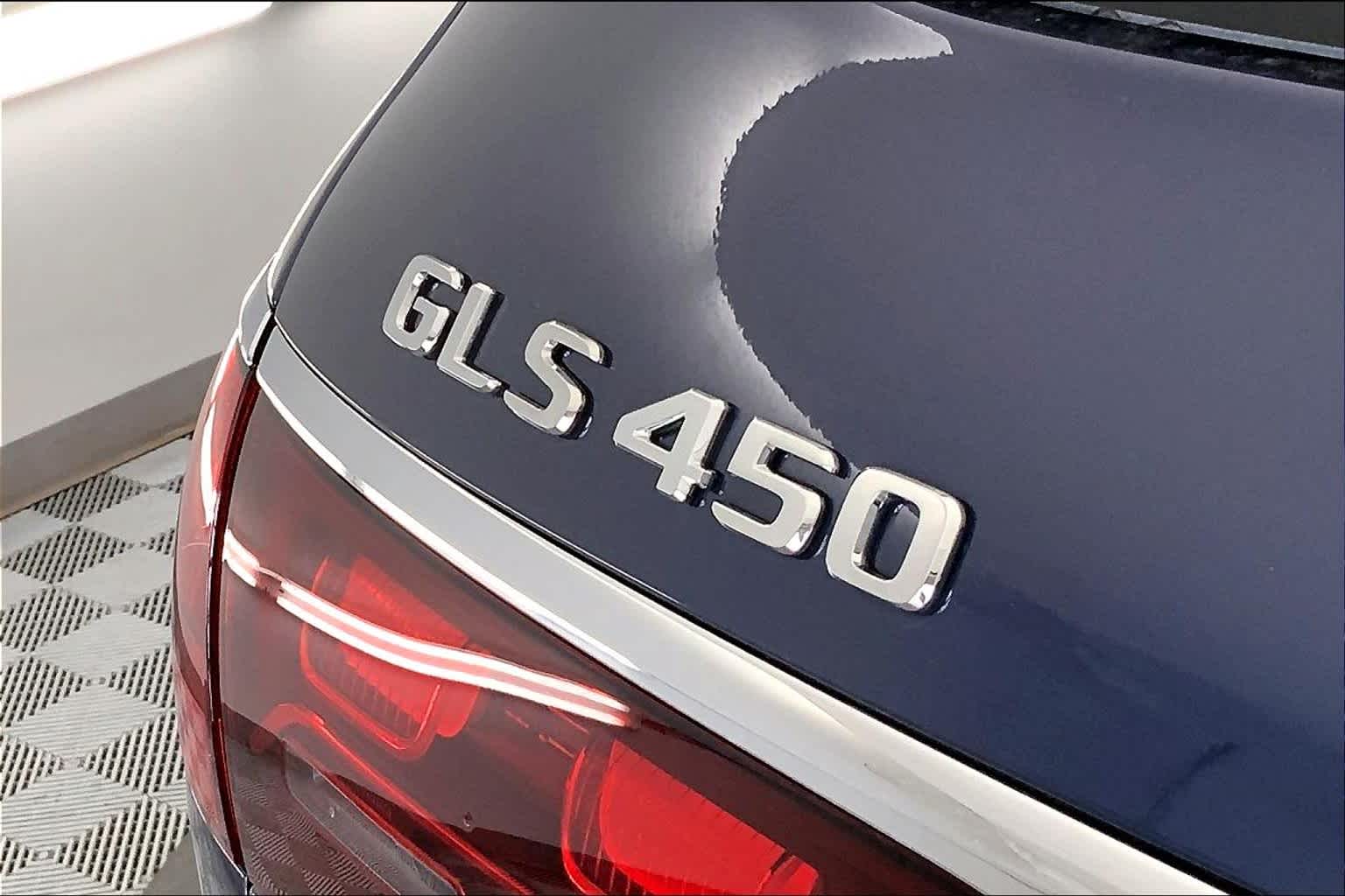 Thumbnail: 2025 Mercedes-Benz GLS - 7