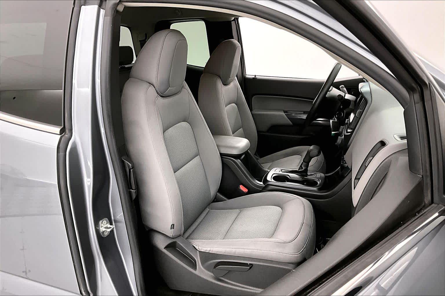 Thumbnail: 2018 Chevrolet Colorado - 14