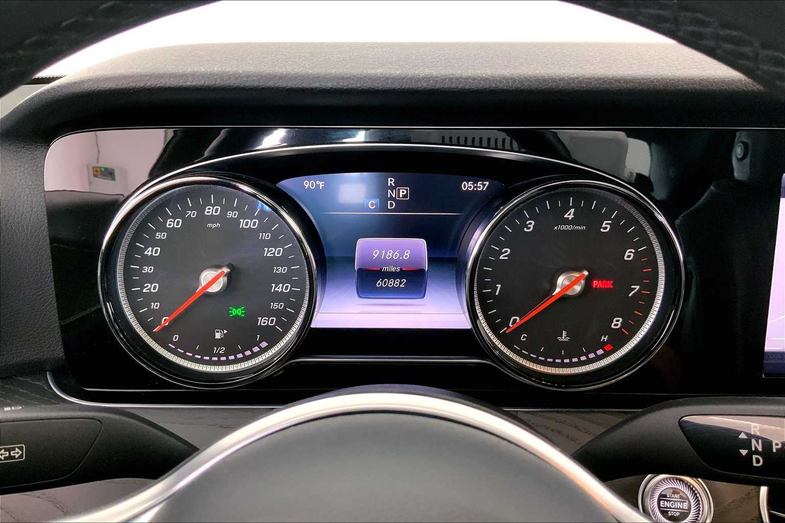 Thumbnail: 2019 Mercedes-Benz E-Class - 18