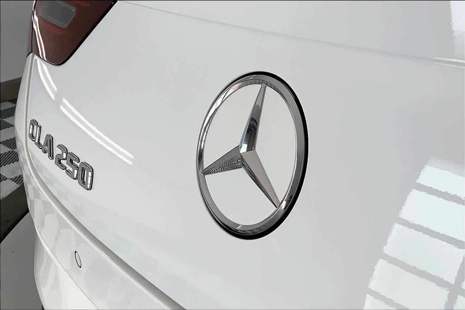 Thumbnail: 2025 Mercedes-Benz CLA - 22