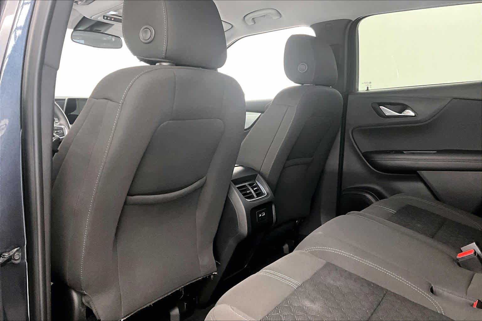 Thumbnail: 2022 Chevrolet Blazer - 12