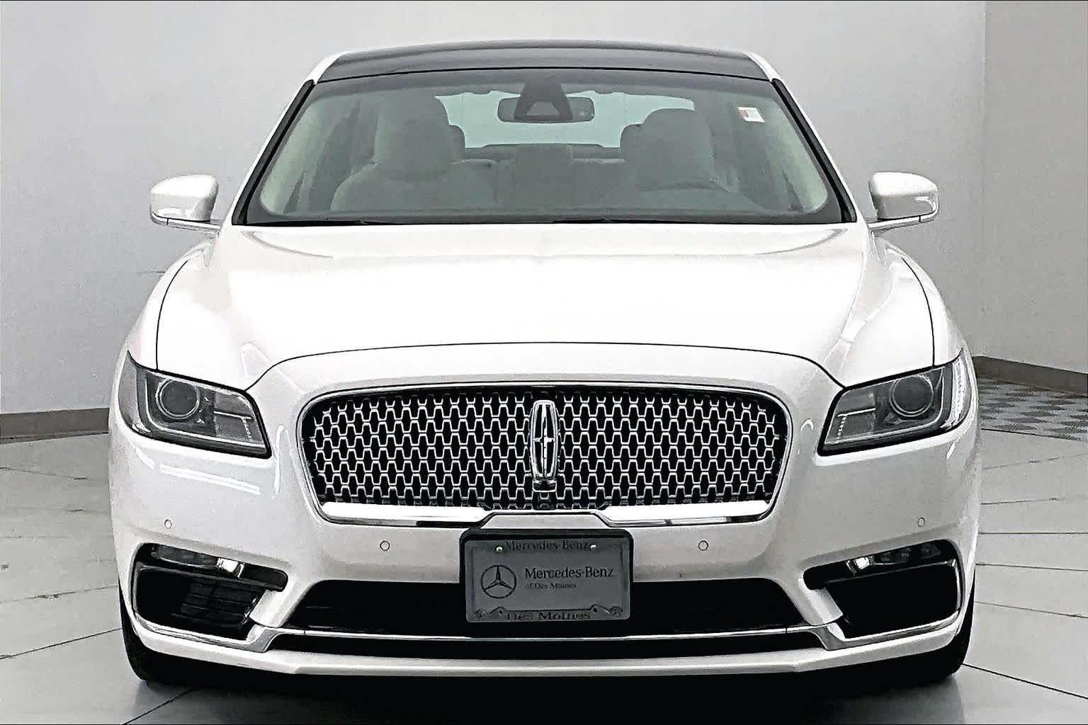 Thumbnail: 2017 Lincoln Continental - 6