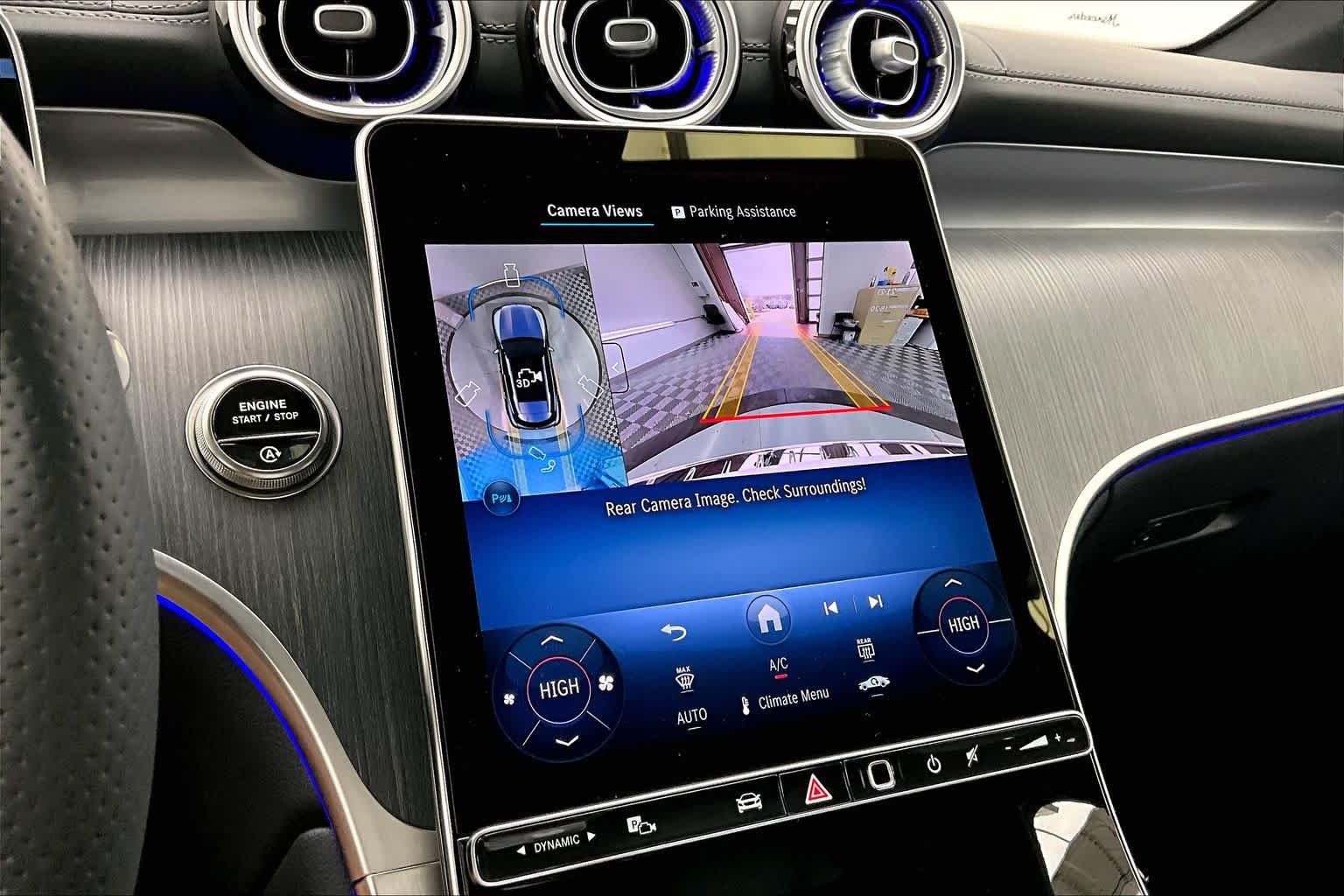 Thumbnail: 2025 Mercedes-Benz GLC - 21