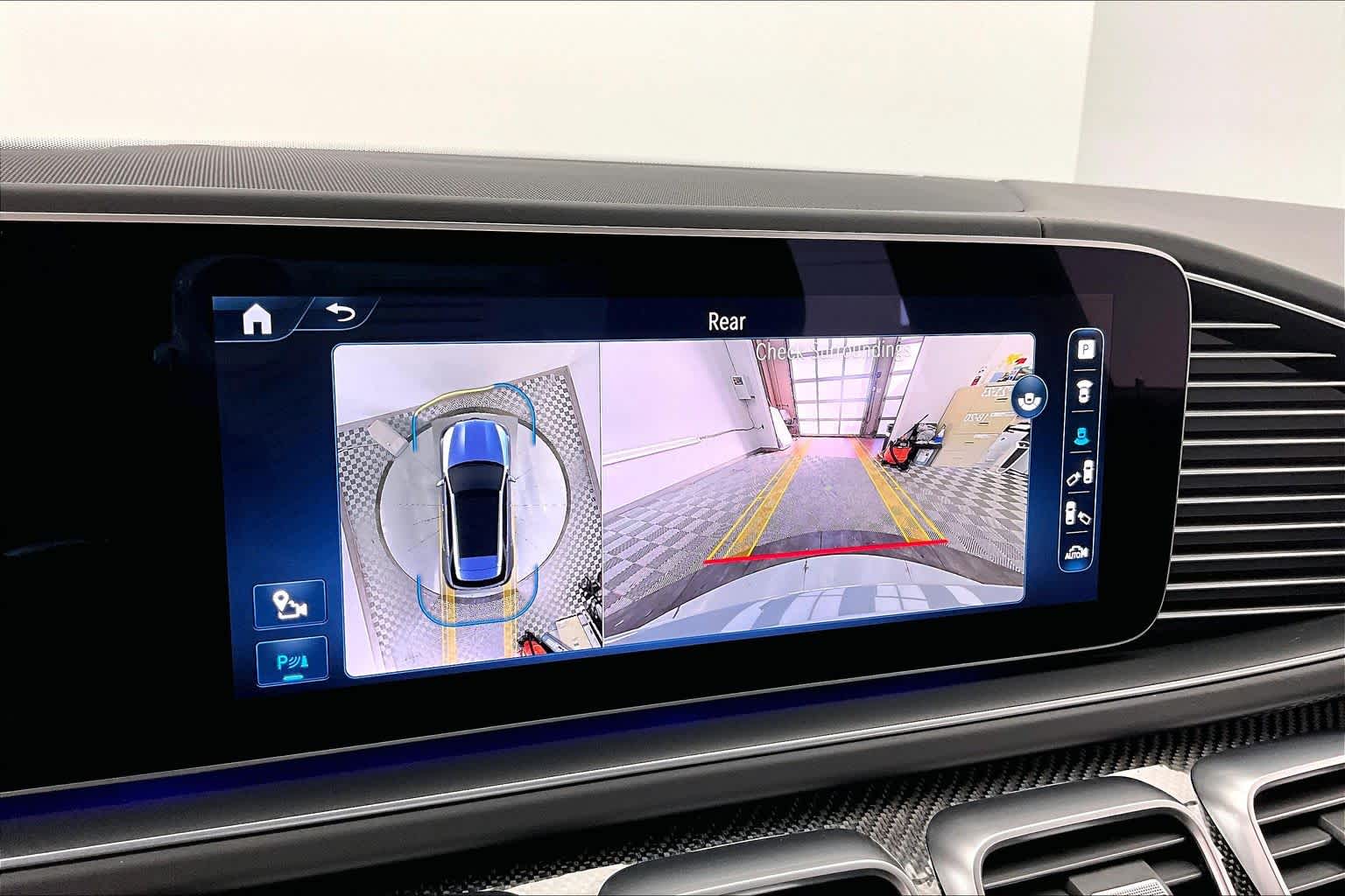 Thumbnail: 2024 Mercedes-Benz GL-Class - 21