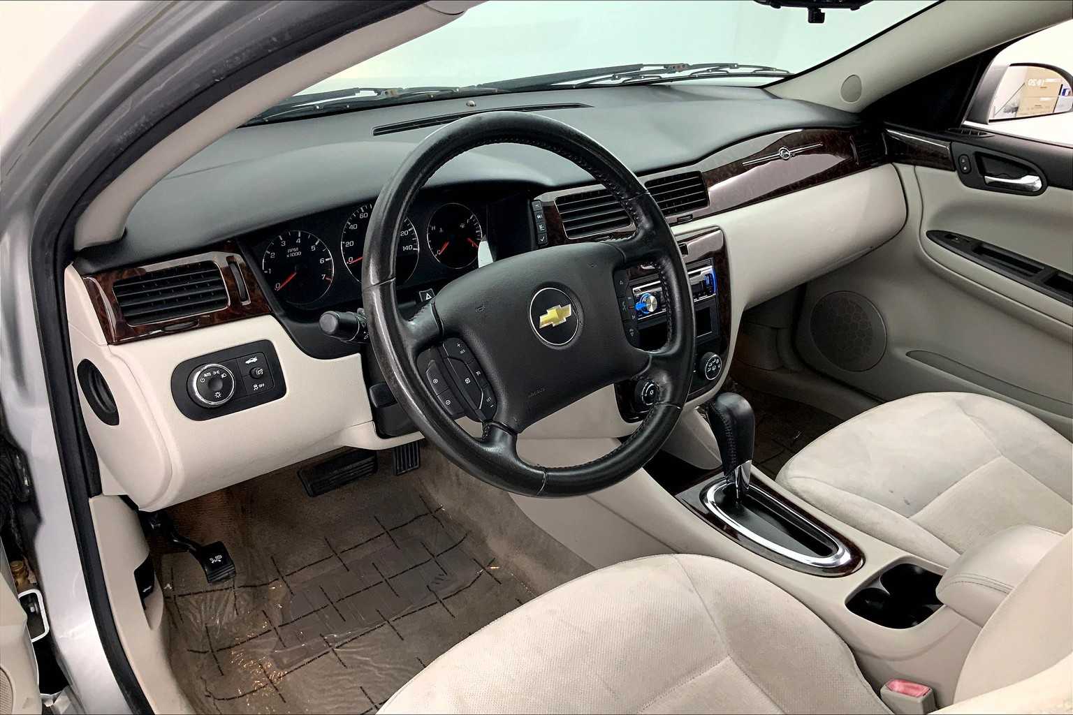 Thumbnail: 2013 Chevrolet Impala - 2