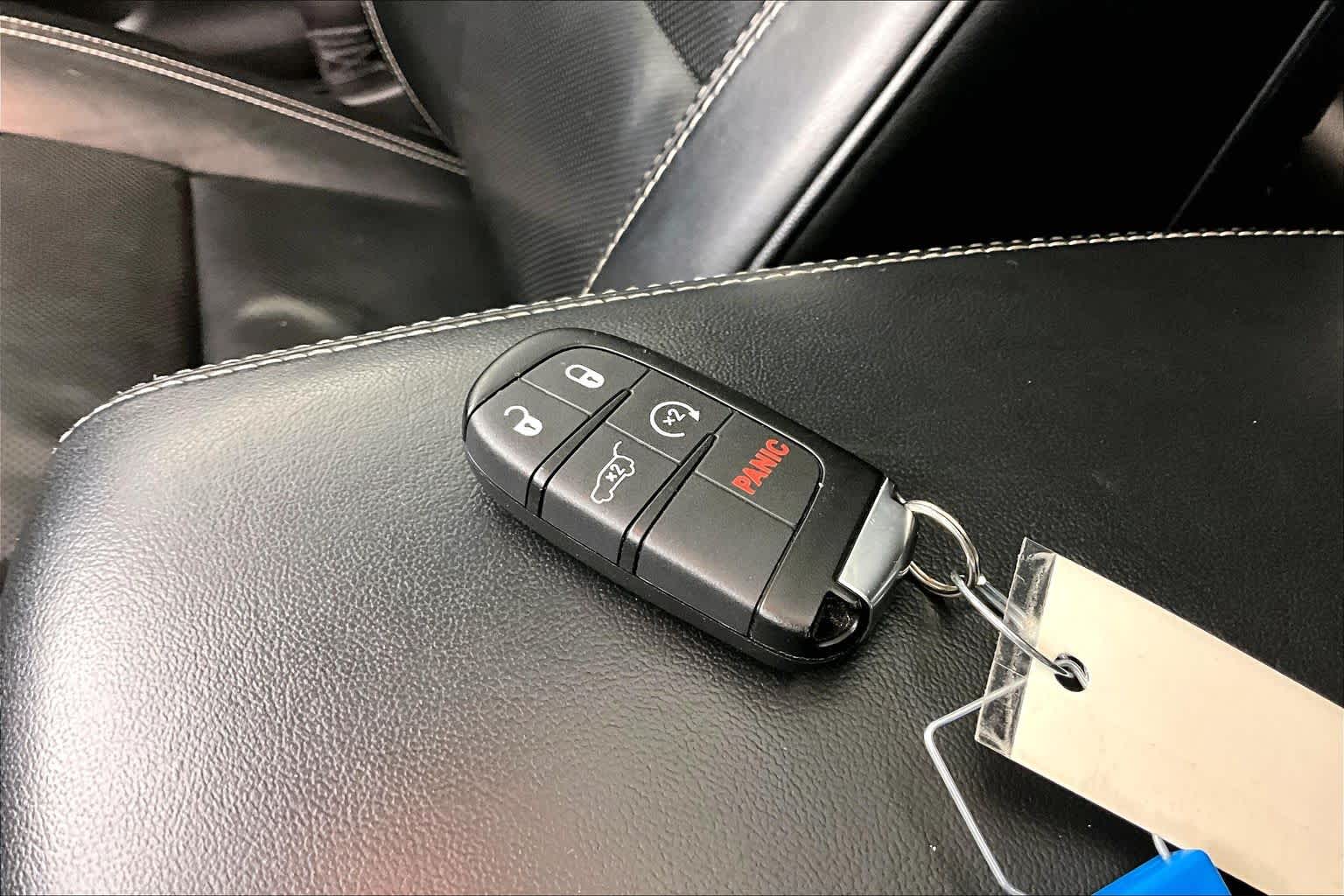 Thumbnail: 2017 Jeep Grand Cherokee - 20