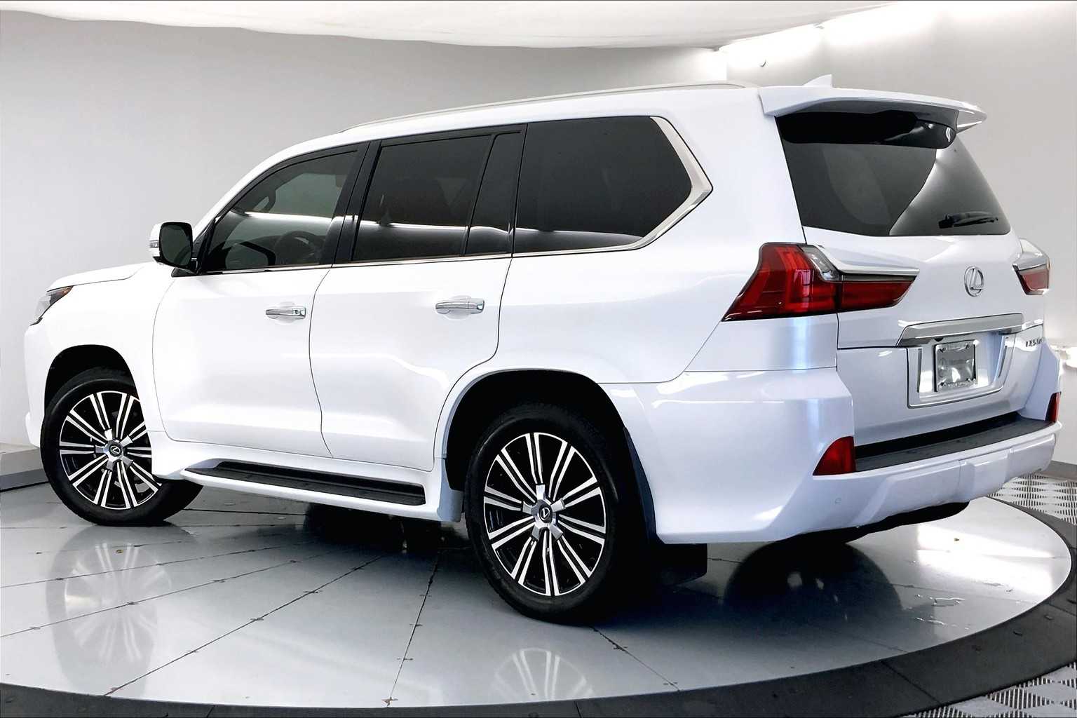 2021 Lexus LX 570