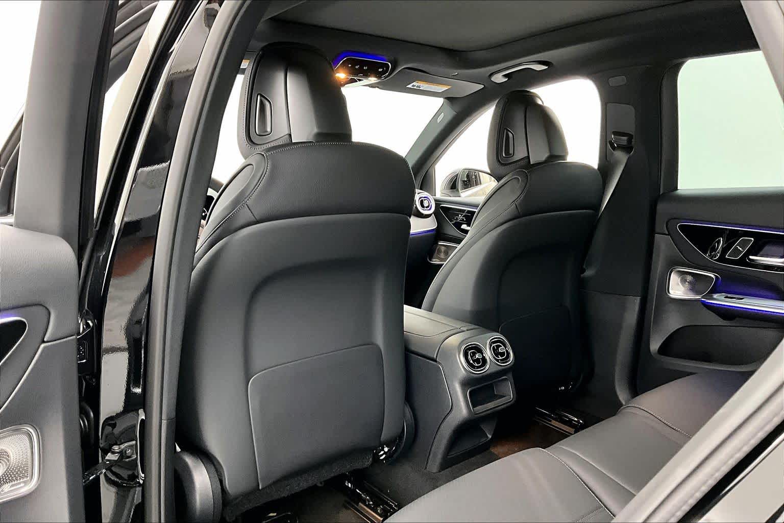 Thumbnail: 2026 Mercedes-Benz GLC - 12