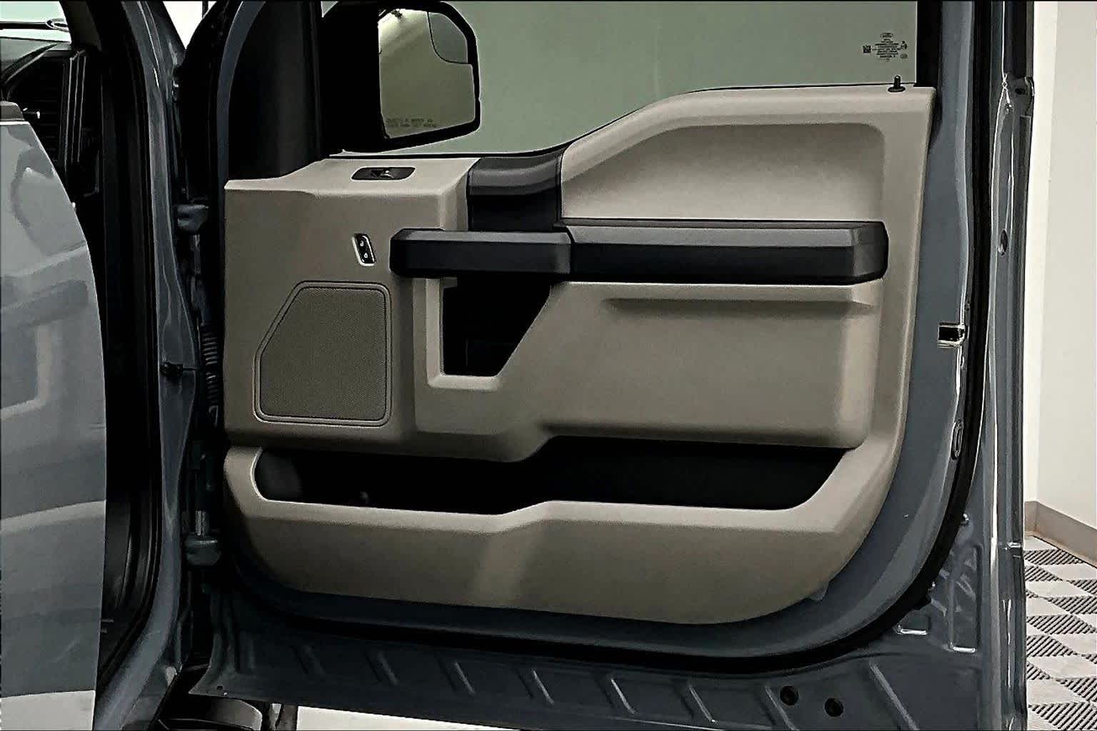 Thumbnail: 2020 Ford F-150 - 24