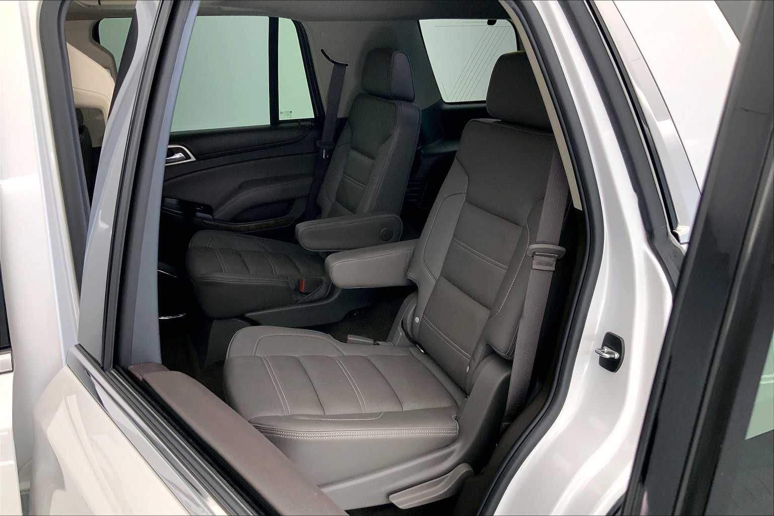 2018 GMC Yukon Denali 13