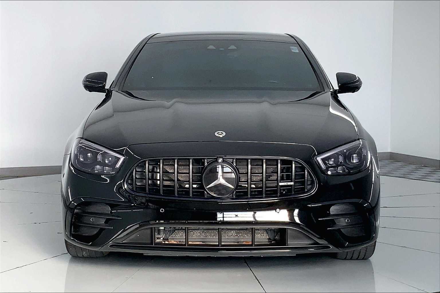 Thumbnail: 2022 Mercedes-Benz E-Class - 6