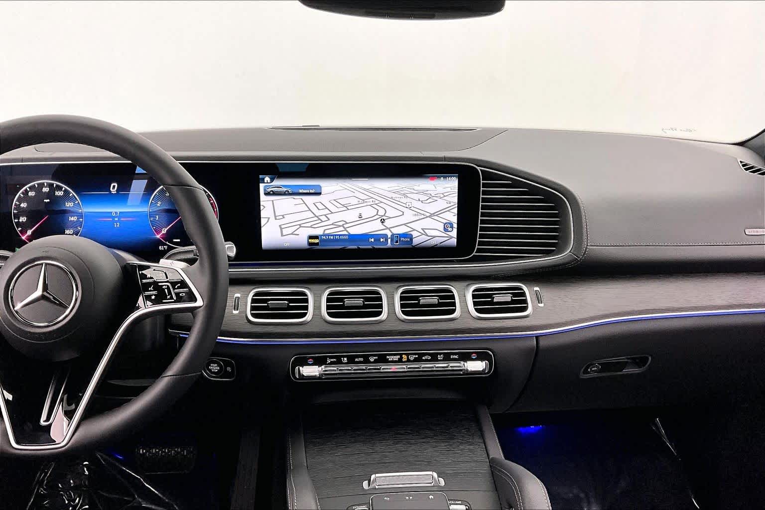 Thumbnail: 2026 Mercedes-Benz GLE - 16