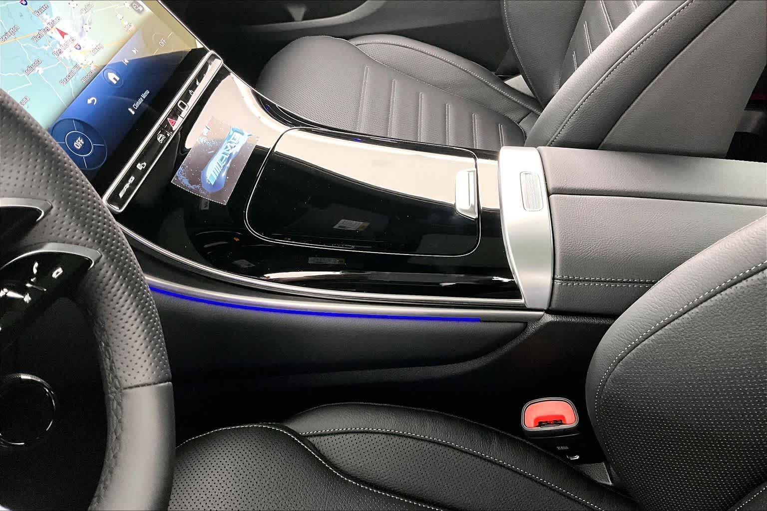 Thumbnail: 2026 Mercedes-Benz GLC - 17