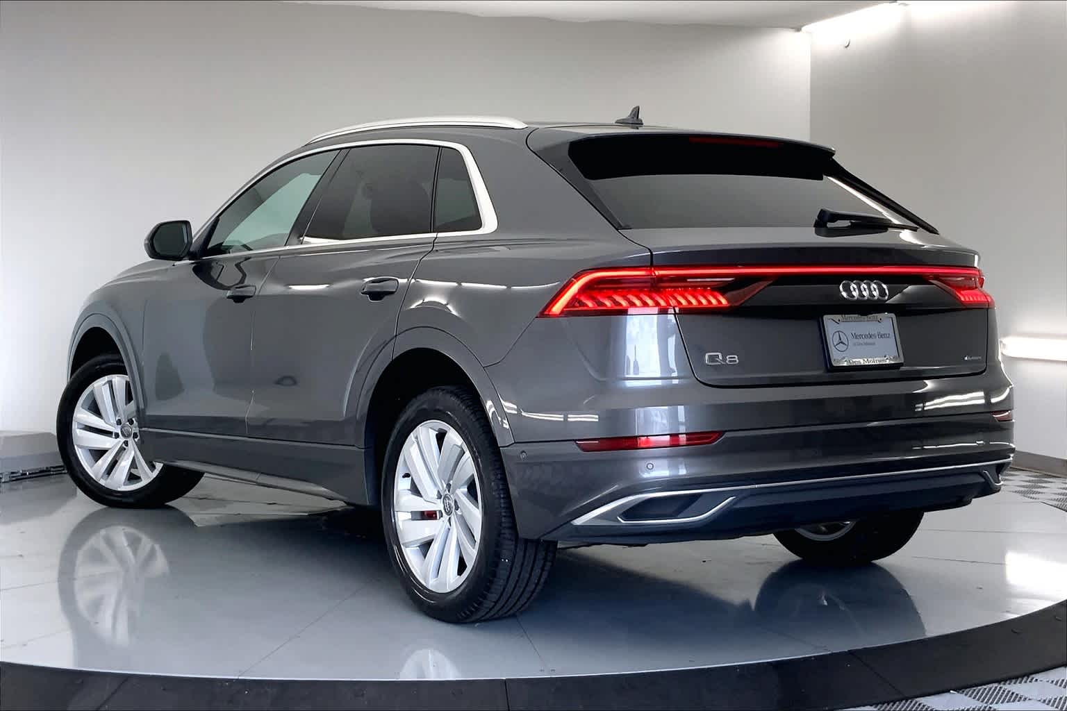 Thumbnail: 2019 Audi Q8 - 4