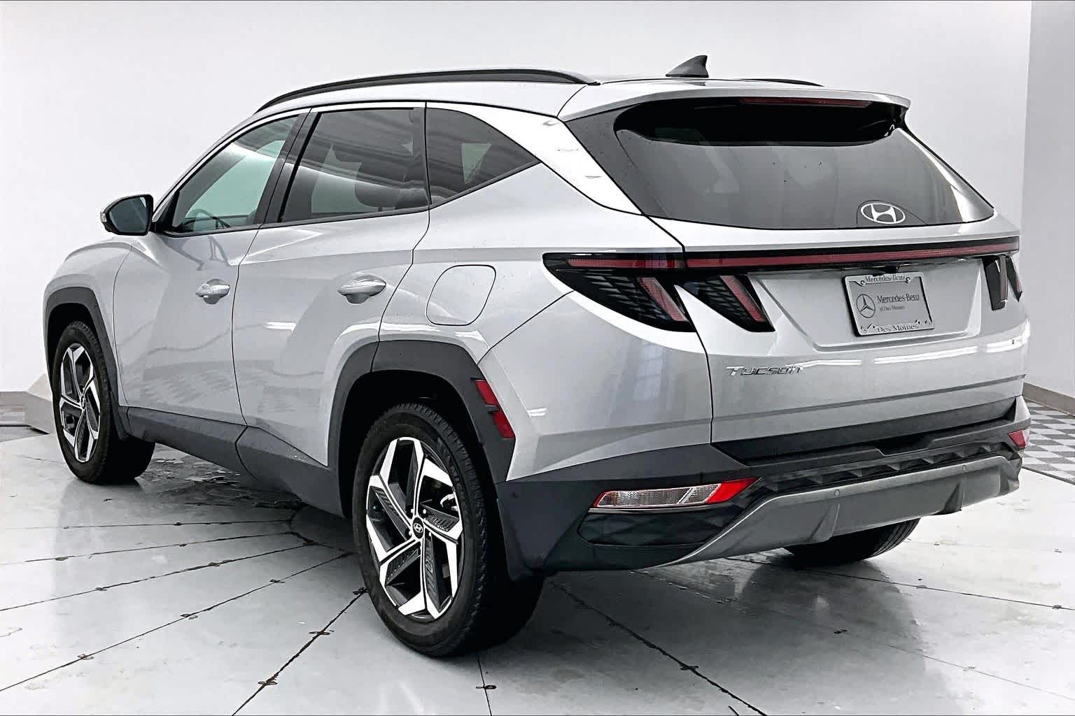 Thumbnail: 2023 Hyundai Tucson - 4