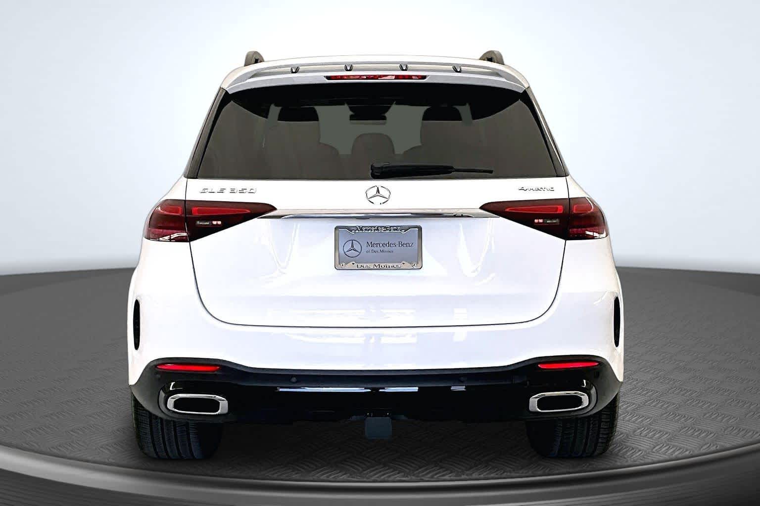 Thumbnail: 2026 Mercedes-Benz GLE - 5