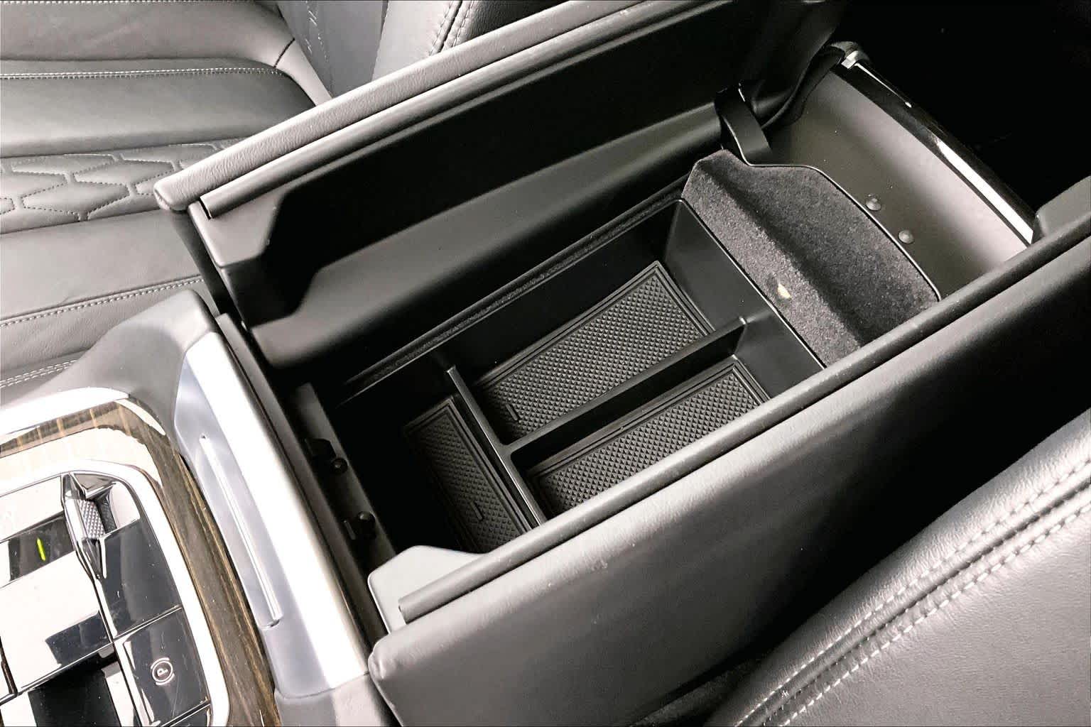 Thumbnail: 2023 BMW X7 - 28