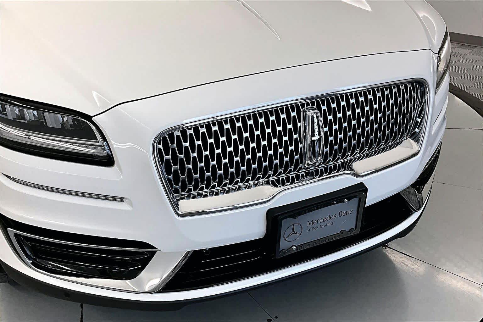 Thumbnail: 2020 Lincoln Nautilus - 26