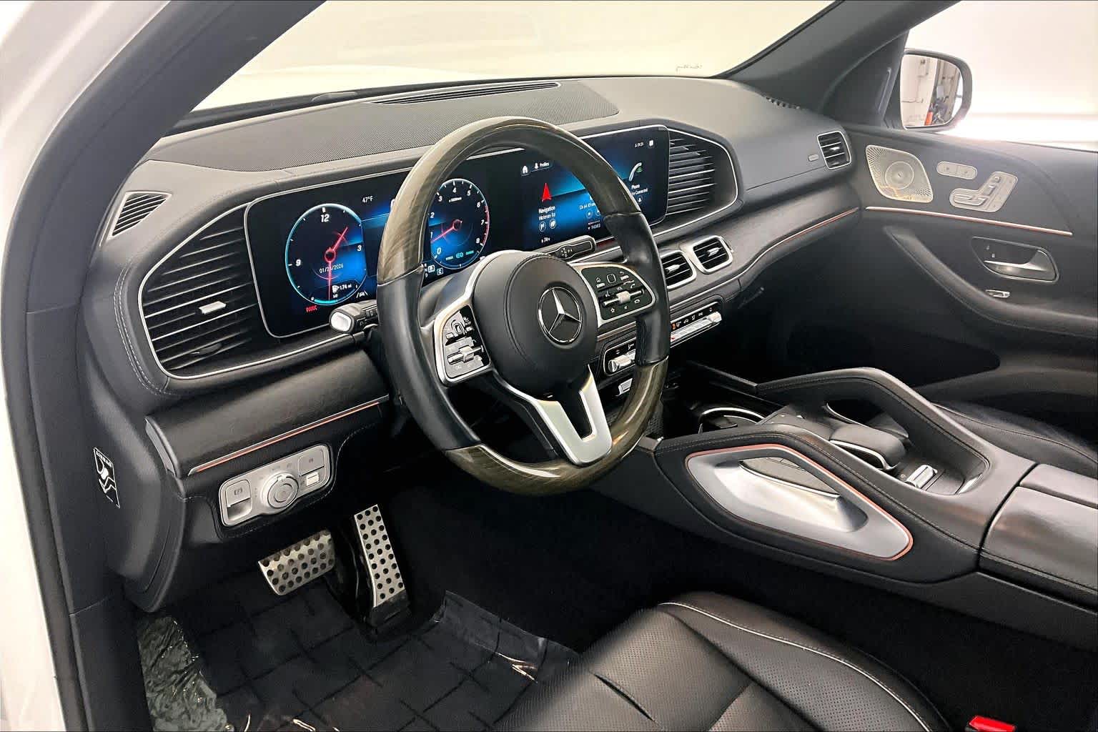 Thumbnail: 2022 Mercedes-Benz GLS - 2