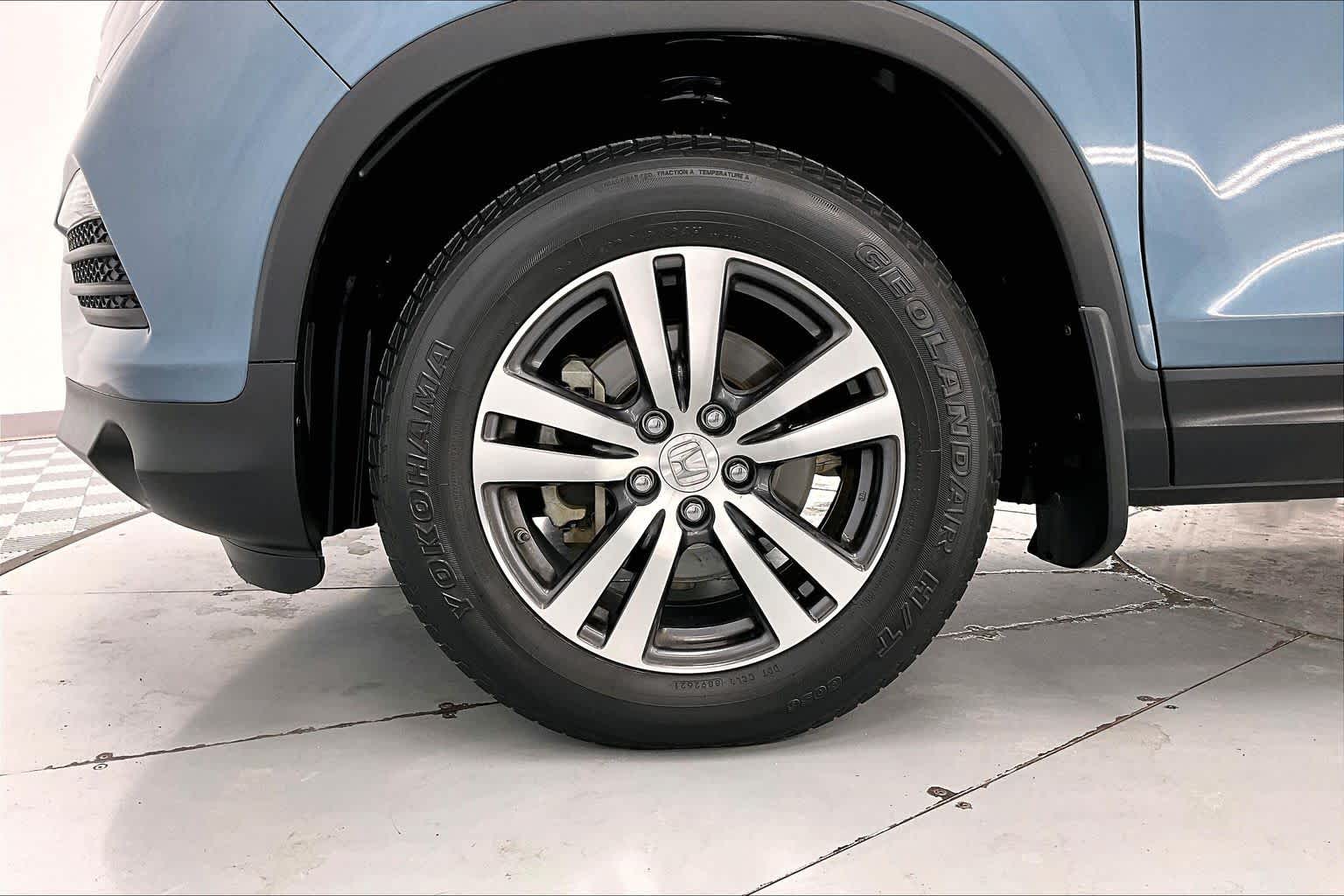 Thumbnail: 2018 Honda Pilot - 8