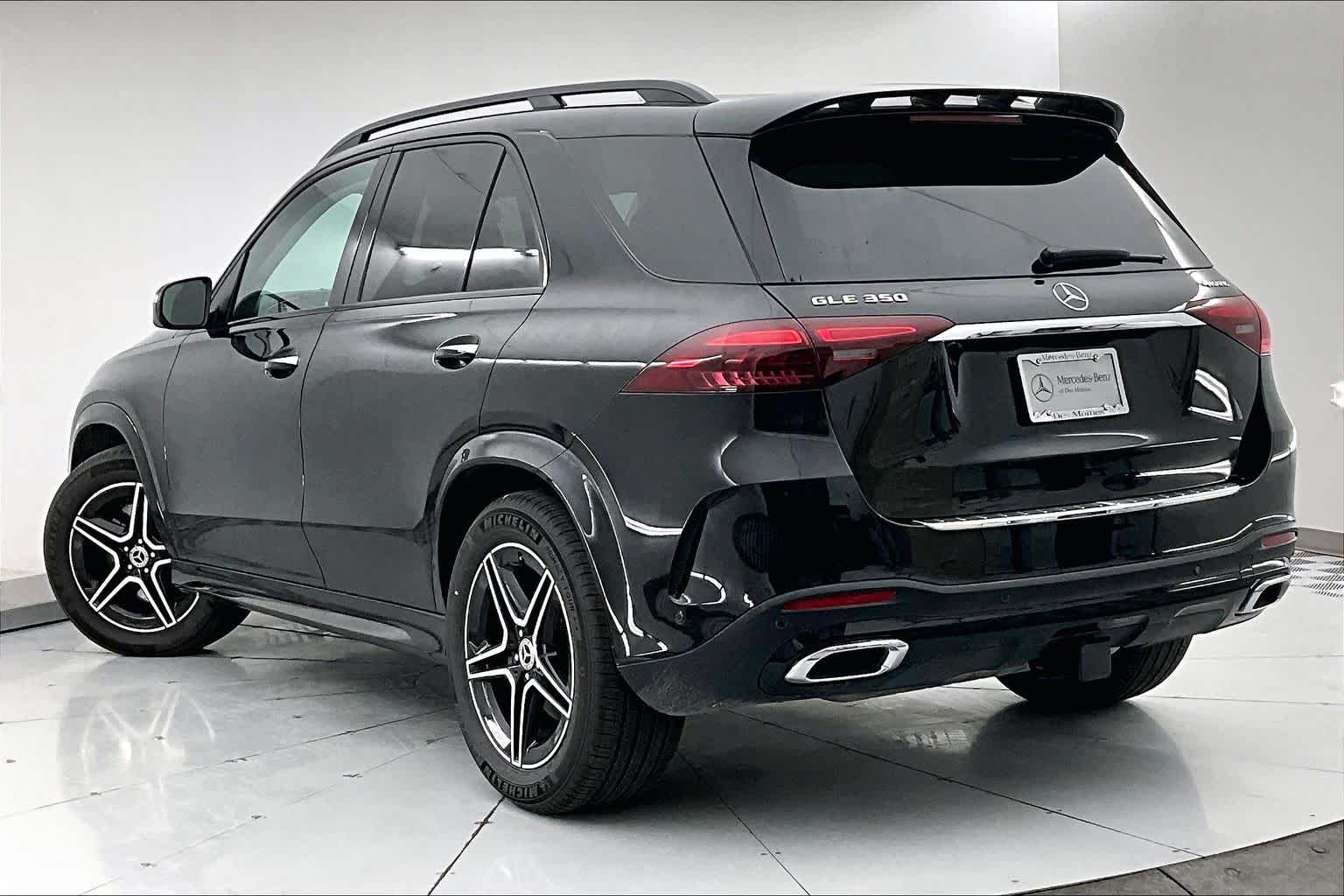 Thumbnail: 2026 Mercedes-Benz GLE - 4