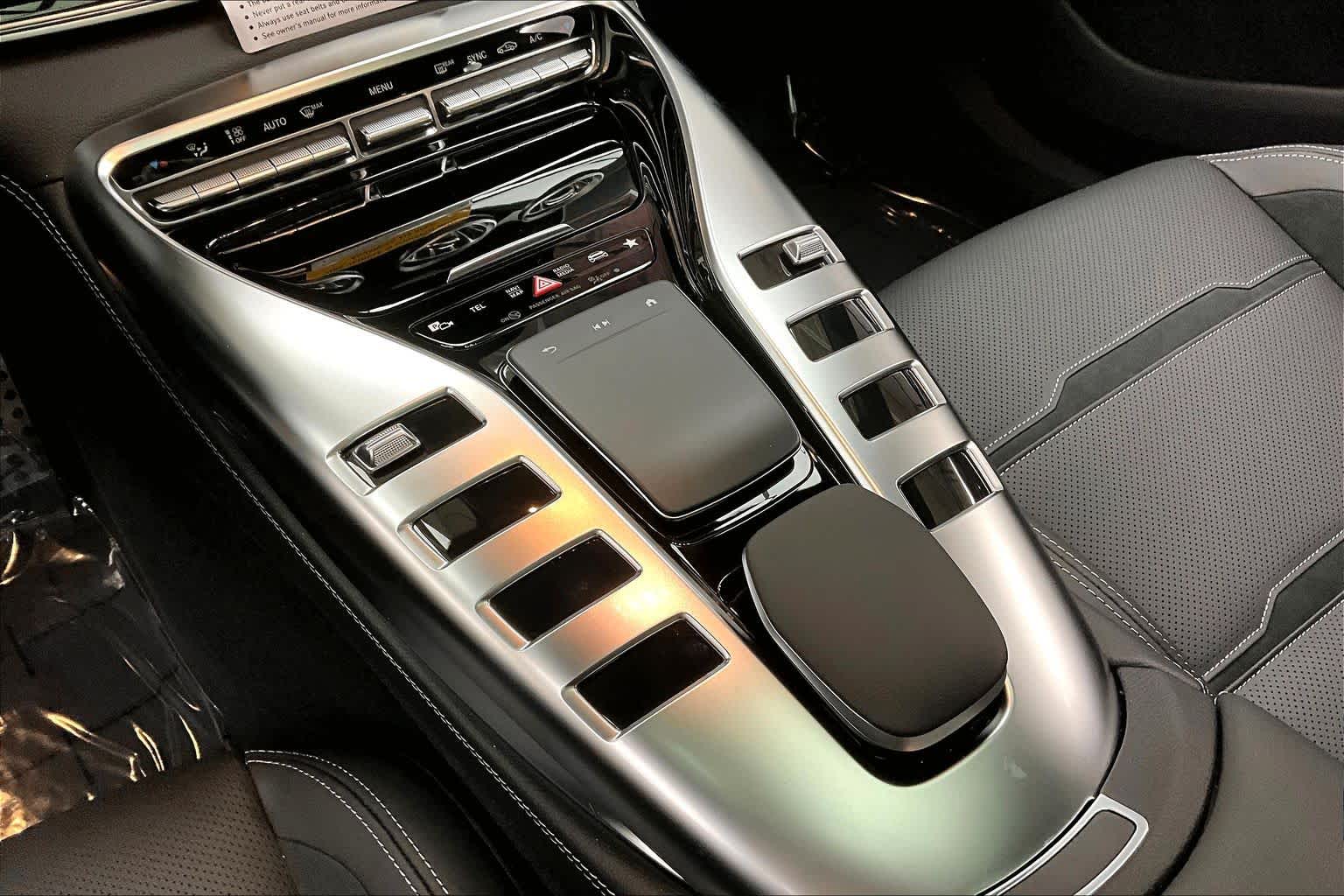 Thumbnail: 2026 Mercedes-Benz AMG GT - 17