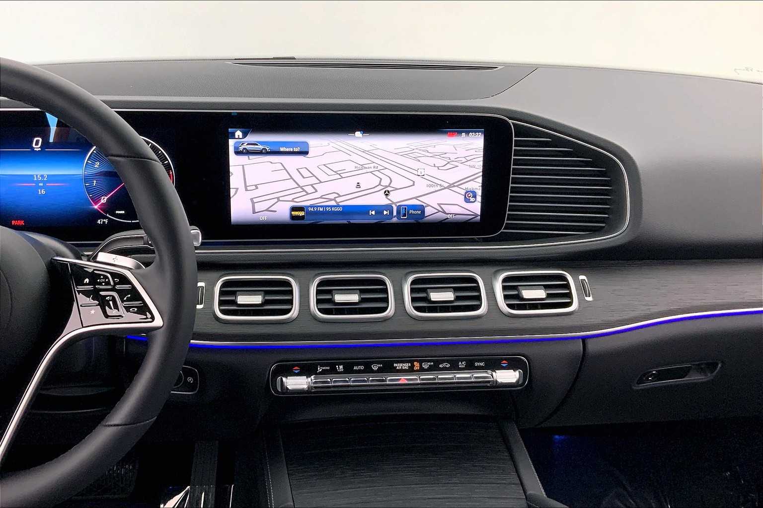 Thumbnail: 2025 Mercedes-Benz GLE - 16