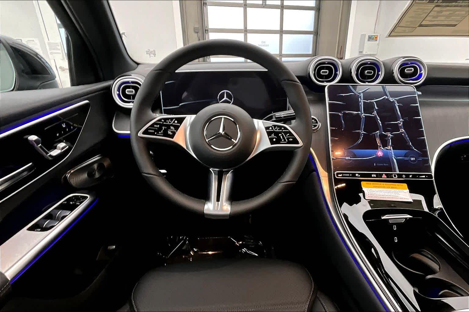 Thumbnail: 2026 Mercedes-Benz GLC - 15