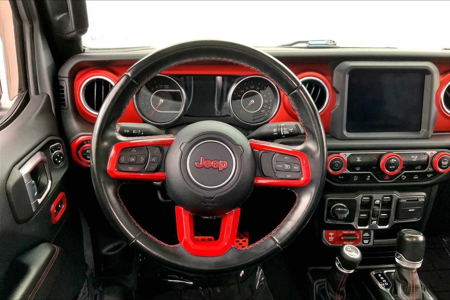 Thumbnail: 2020 Jeep Gladiator - 15