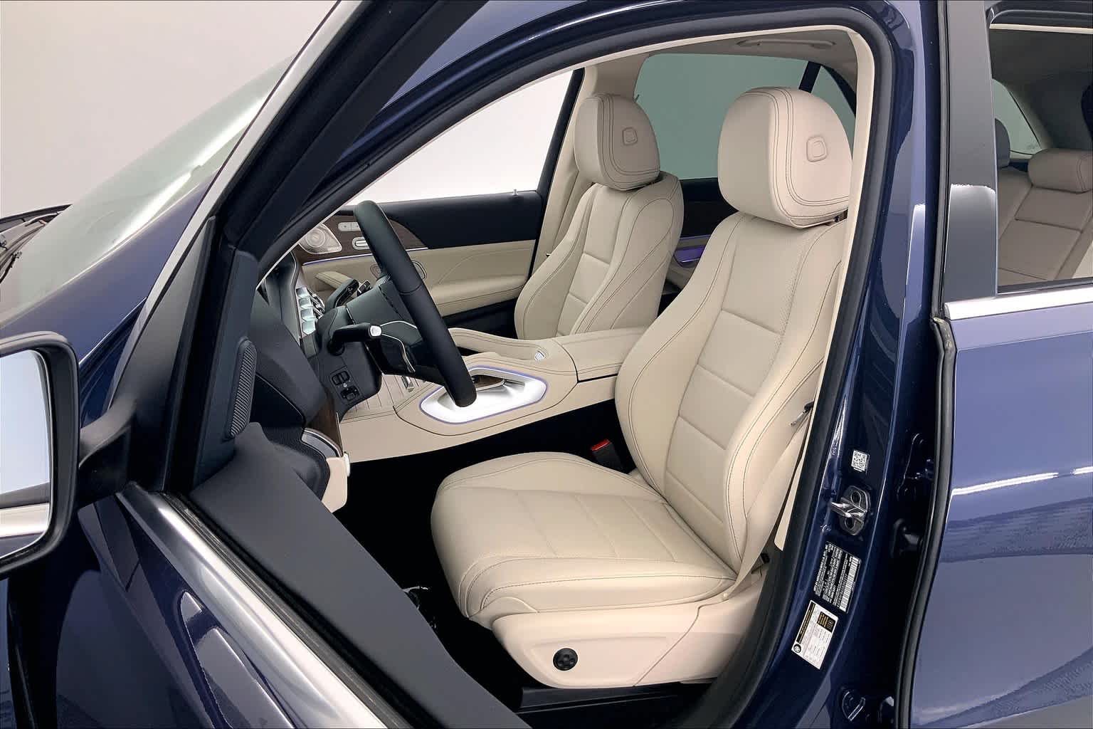 Thumbnail: 2025 Mercedes-Benz GLE - 11