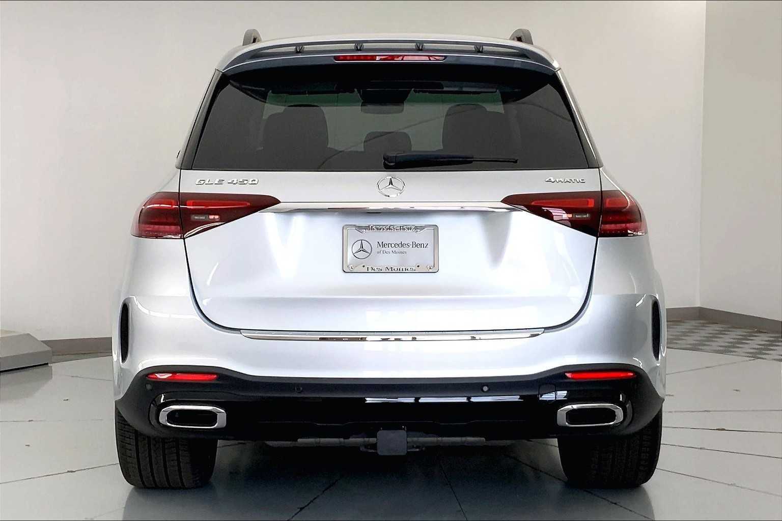 Thumbnail: 2026 Mercedes-Benz GLE - 5