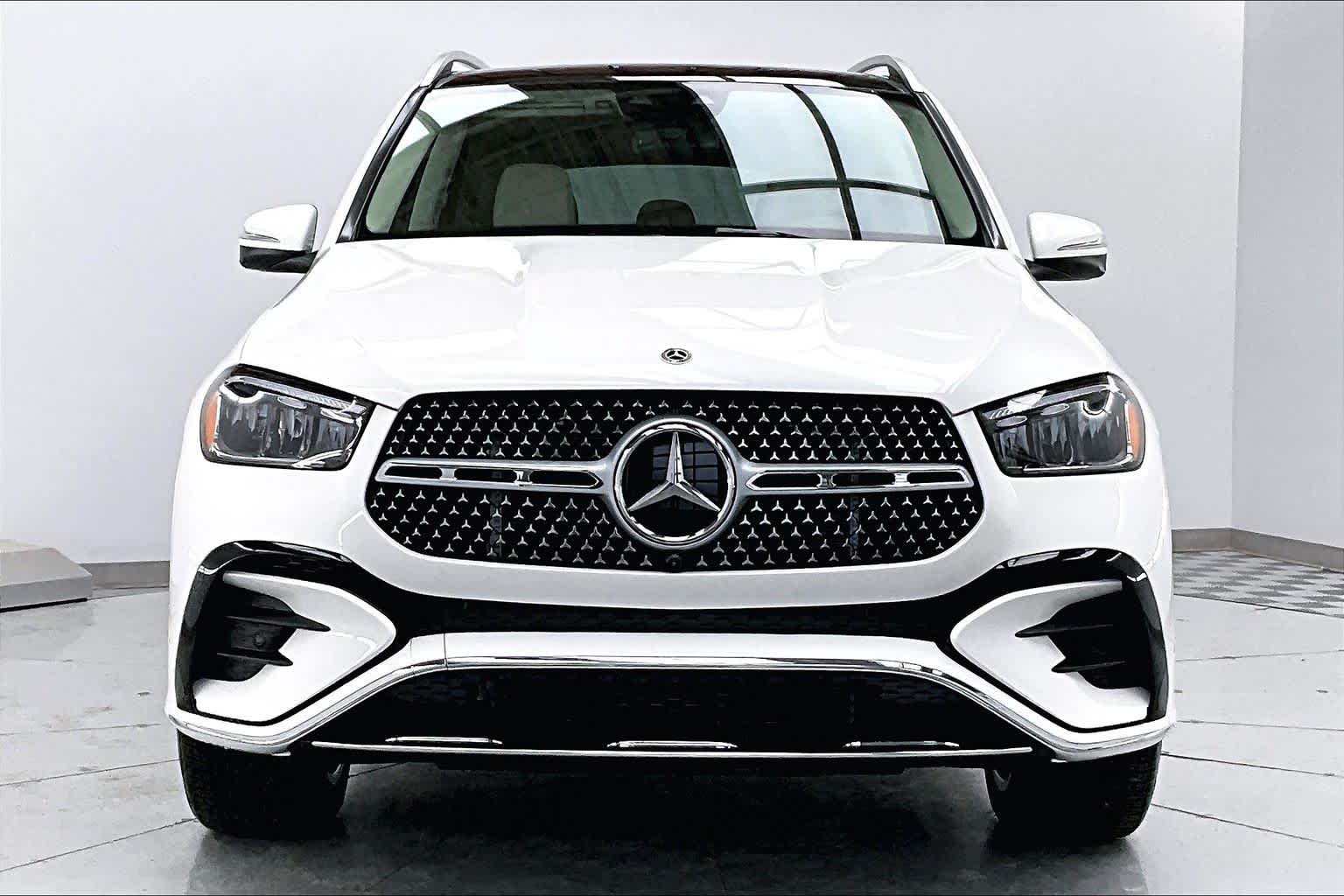 Thumbnail: 2026 Mercedes-Benz GLE - 6
