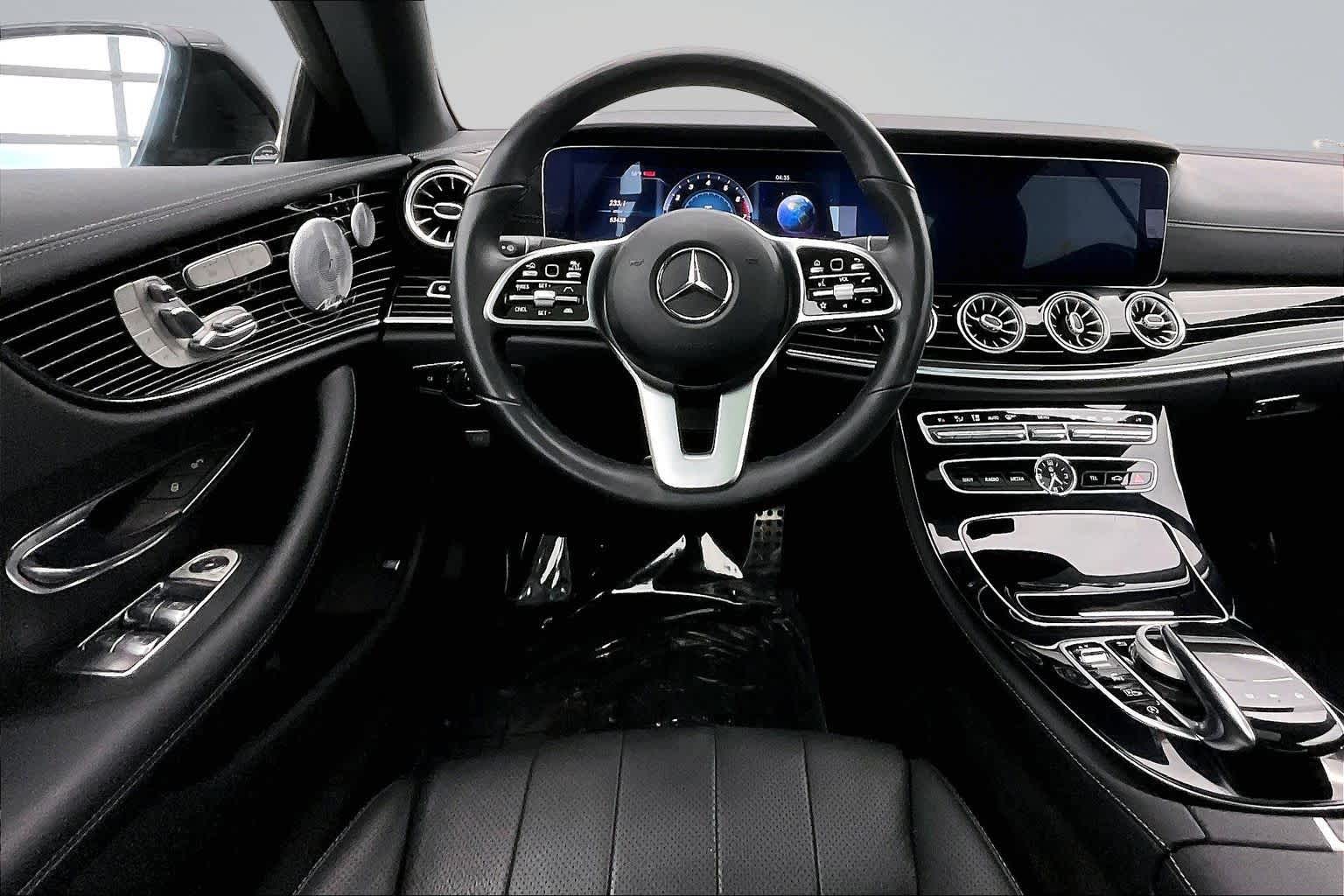 Thumbnail: 2020 Mercedes-Benz E-Class - 14